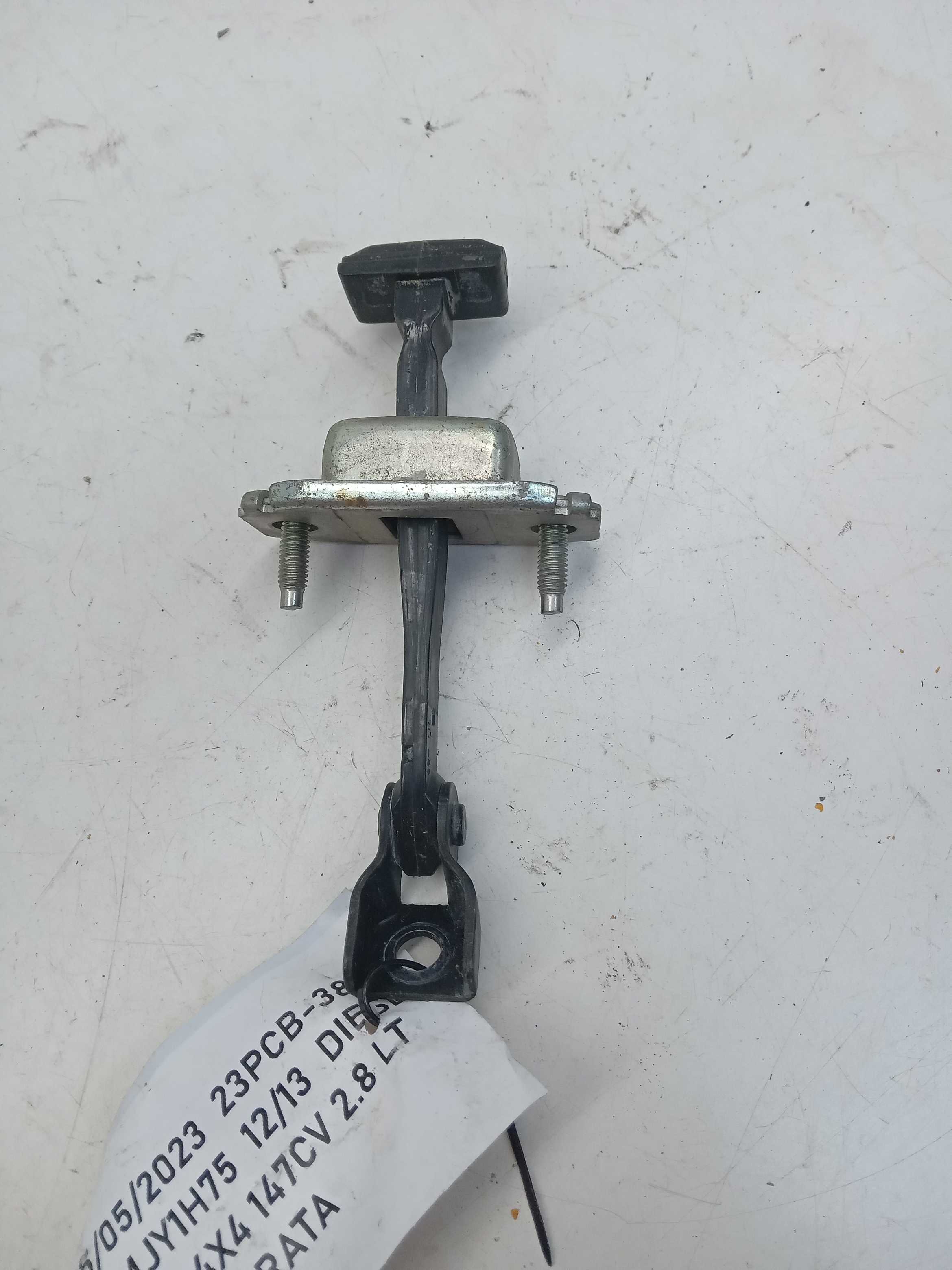 LIMITADOR PORTA DIANTEIRA LE GM S10 2013 1