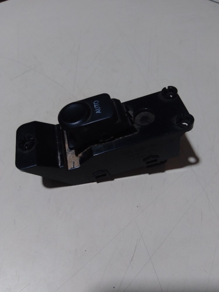 Botão vidro auto traseiro HB20 2013 a 2019