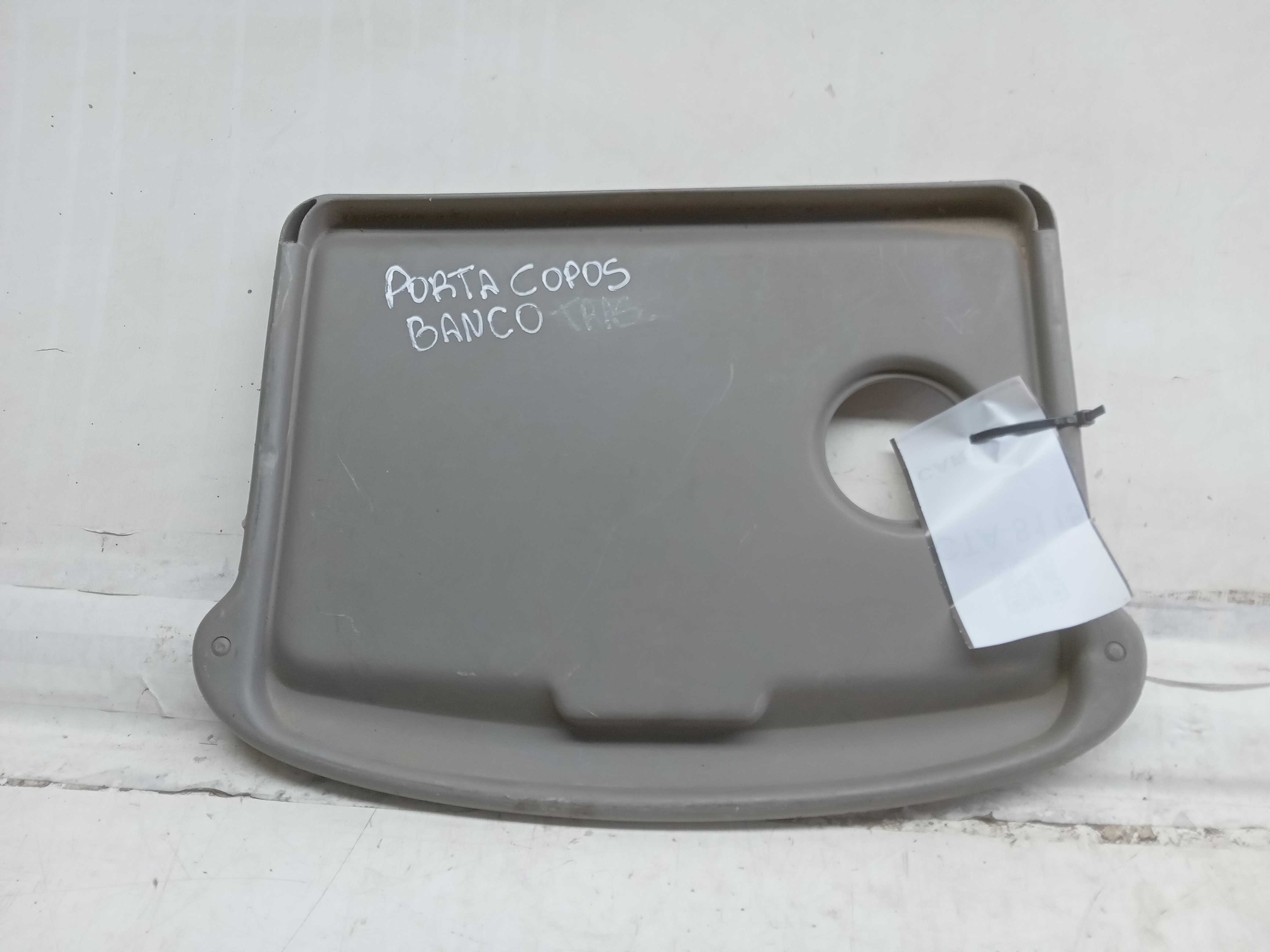 MOLDURA PORTA COPOS BANCO XSARA PICASSO 1