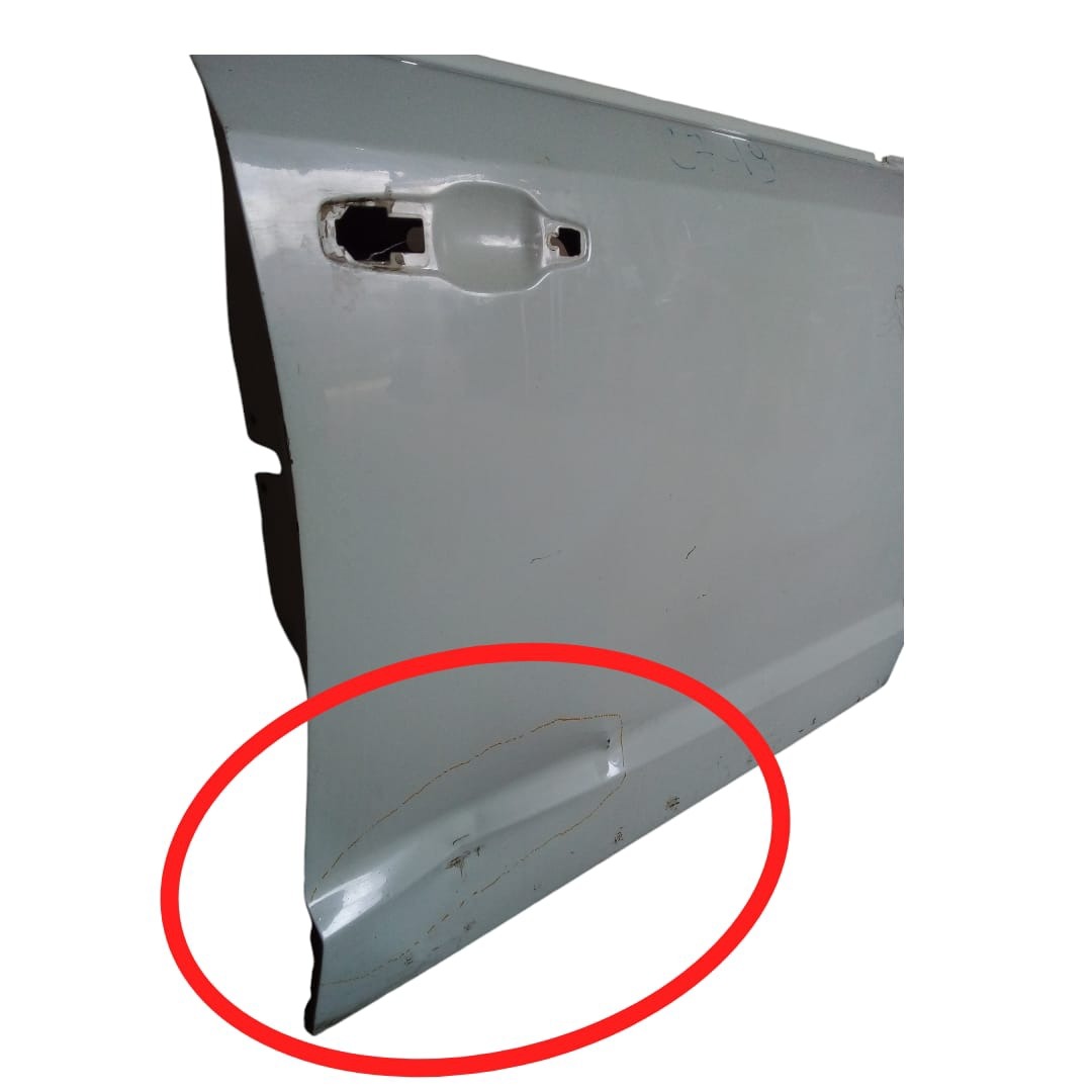 Porta Dianteira Direita Fiat Freemont 2012 Para Recuperar  Dianteira Direita Branco 6