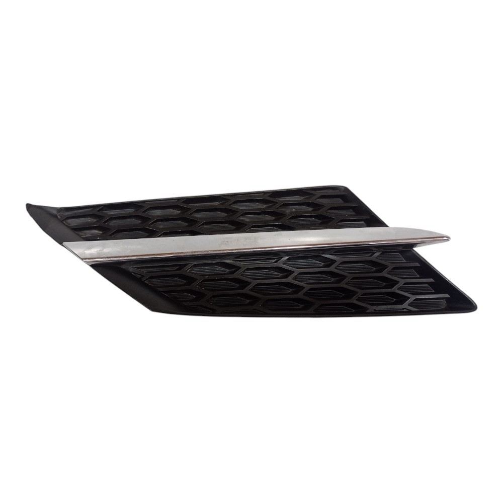 Grade Direita Parachoque Toyota Rav4 2015 2.0 4×4 Preto 1
