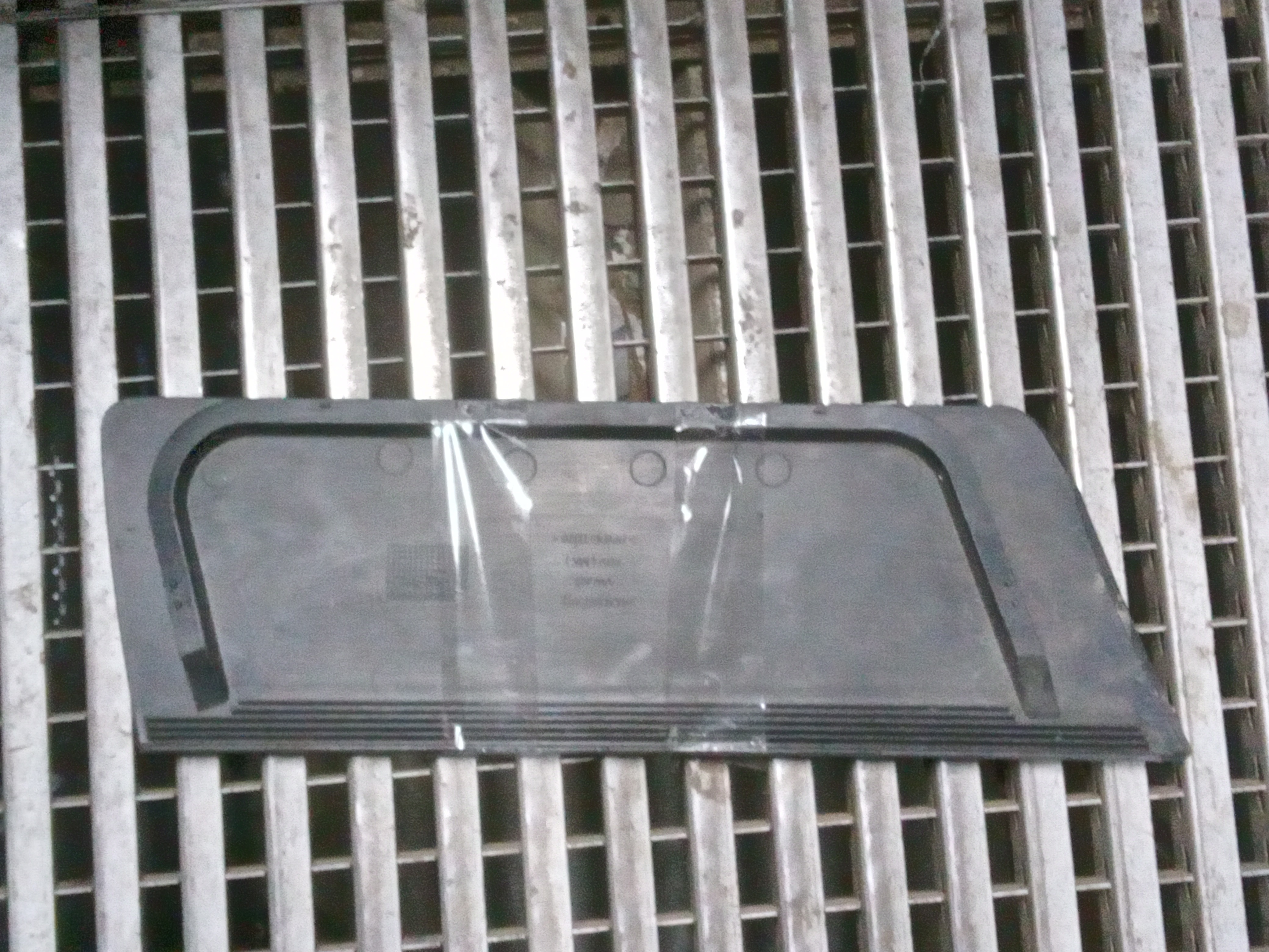 ACABAMENTO MOLDURA MALETEIRO VW JETTA 2013 2