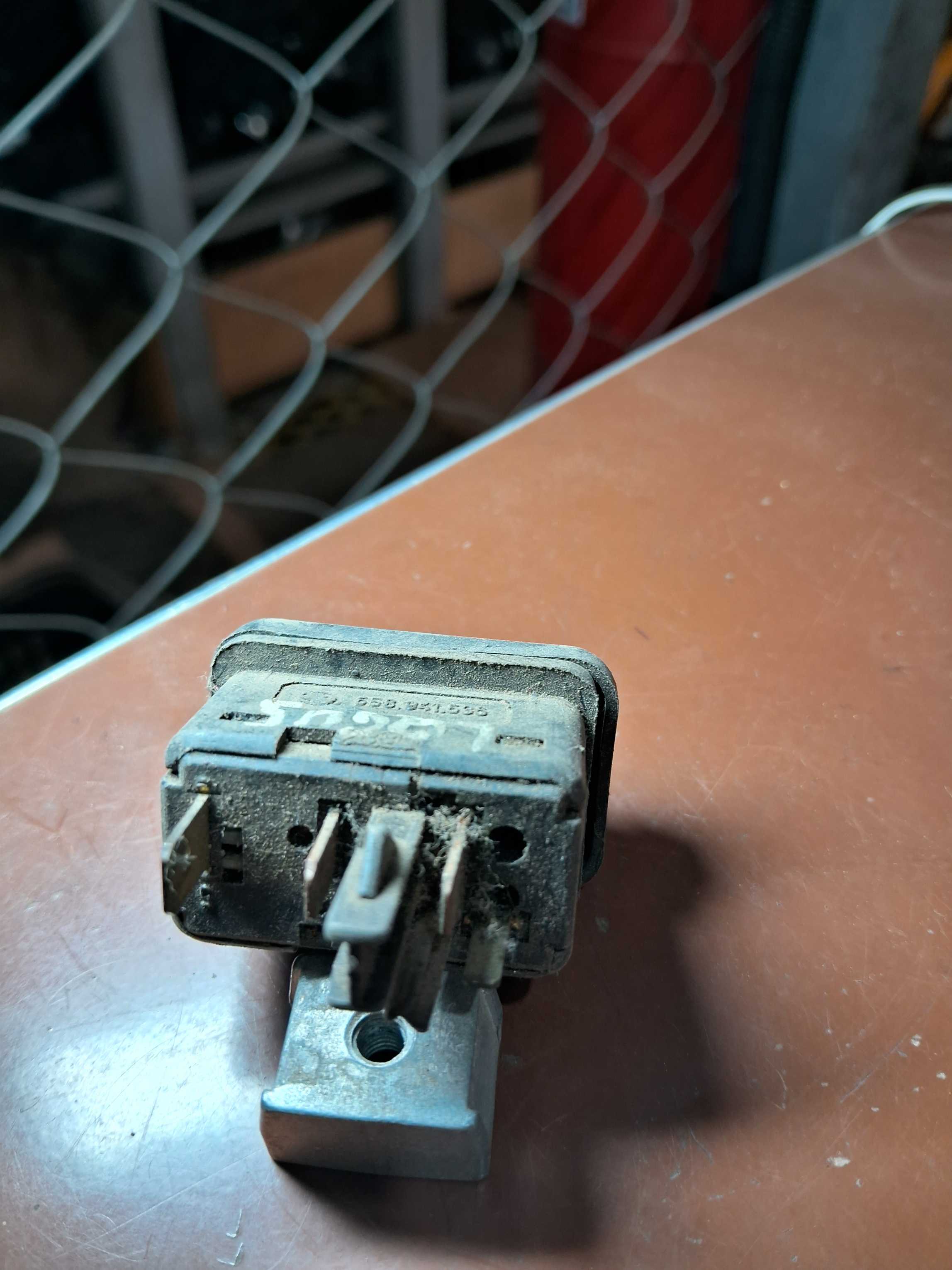 Botão chave do farol de milha Volkswagen logus/pointer 2