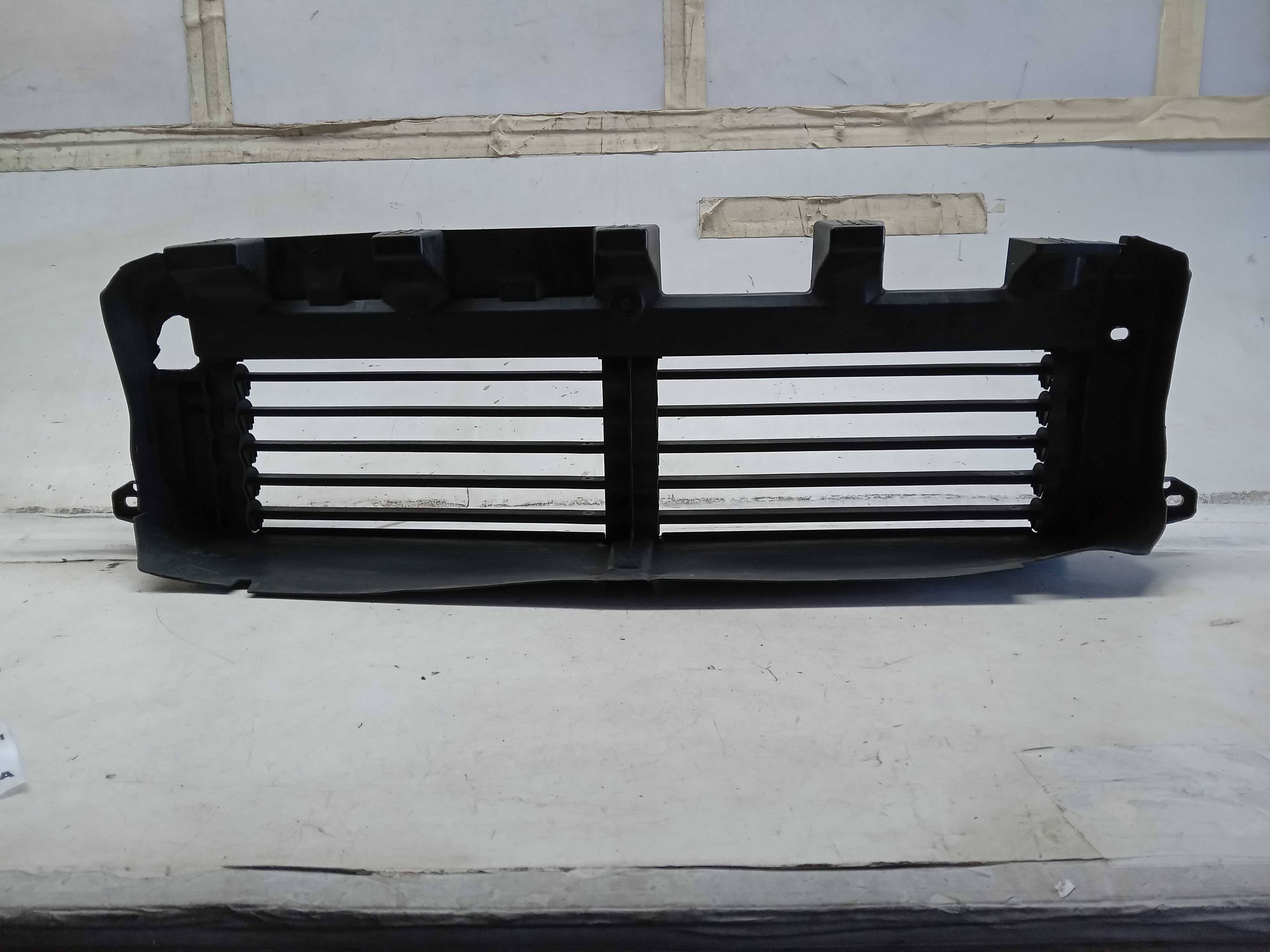 DEFLETOR AR SUPORTE RADIADOR VOLVO XC40