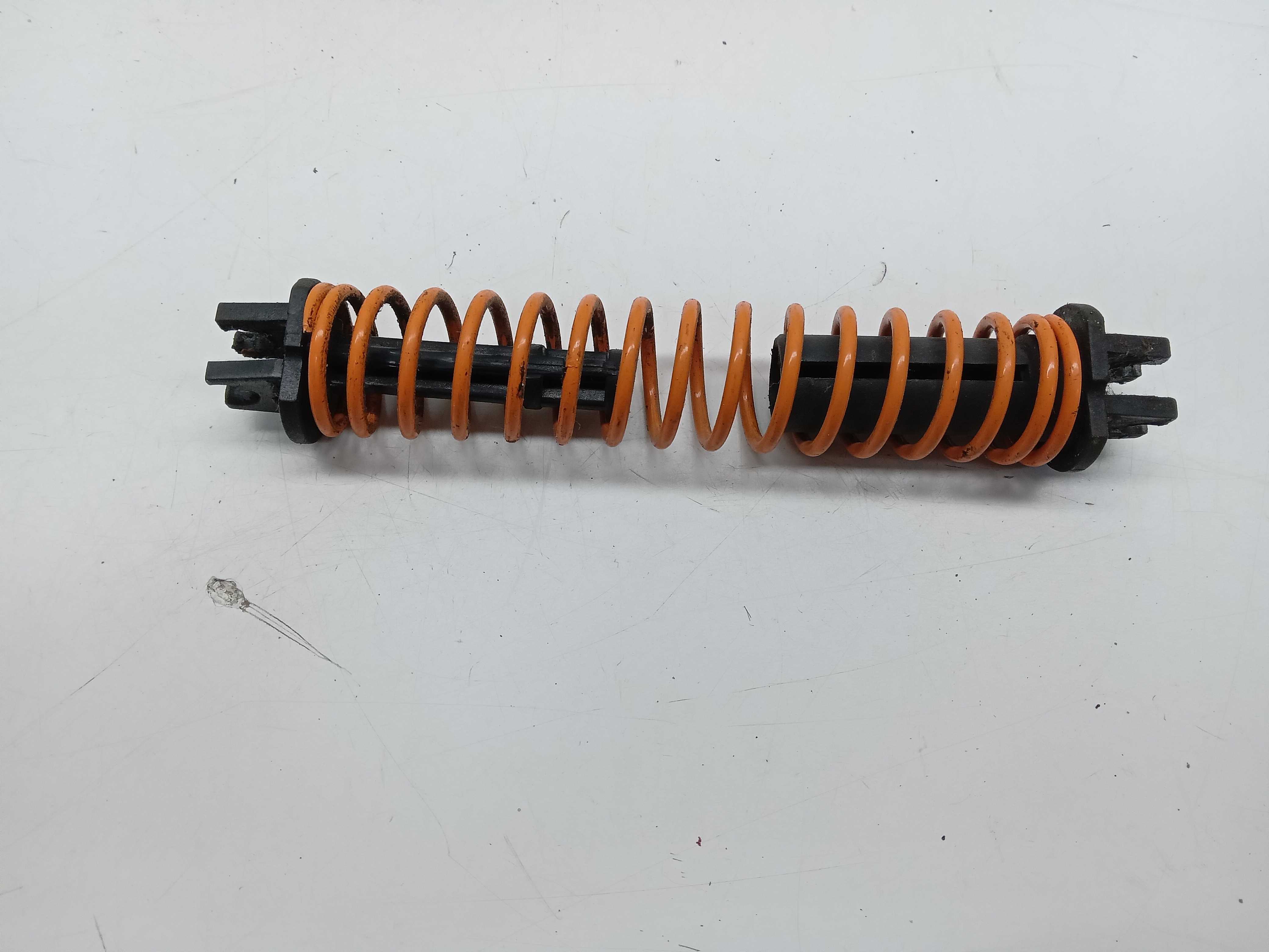 MOLA PEDAL EMBREAGEM CITROEN C3 2010 1