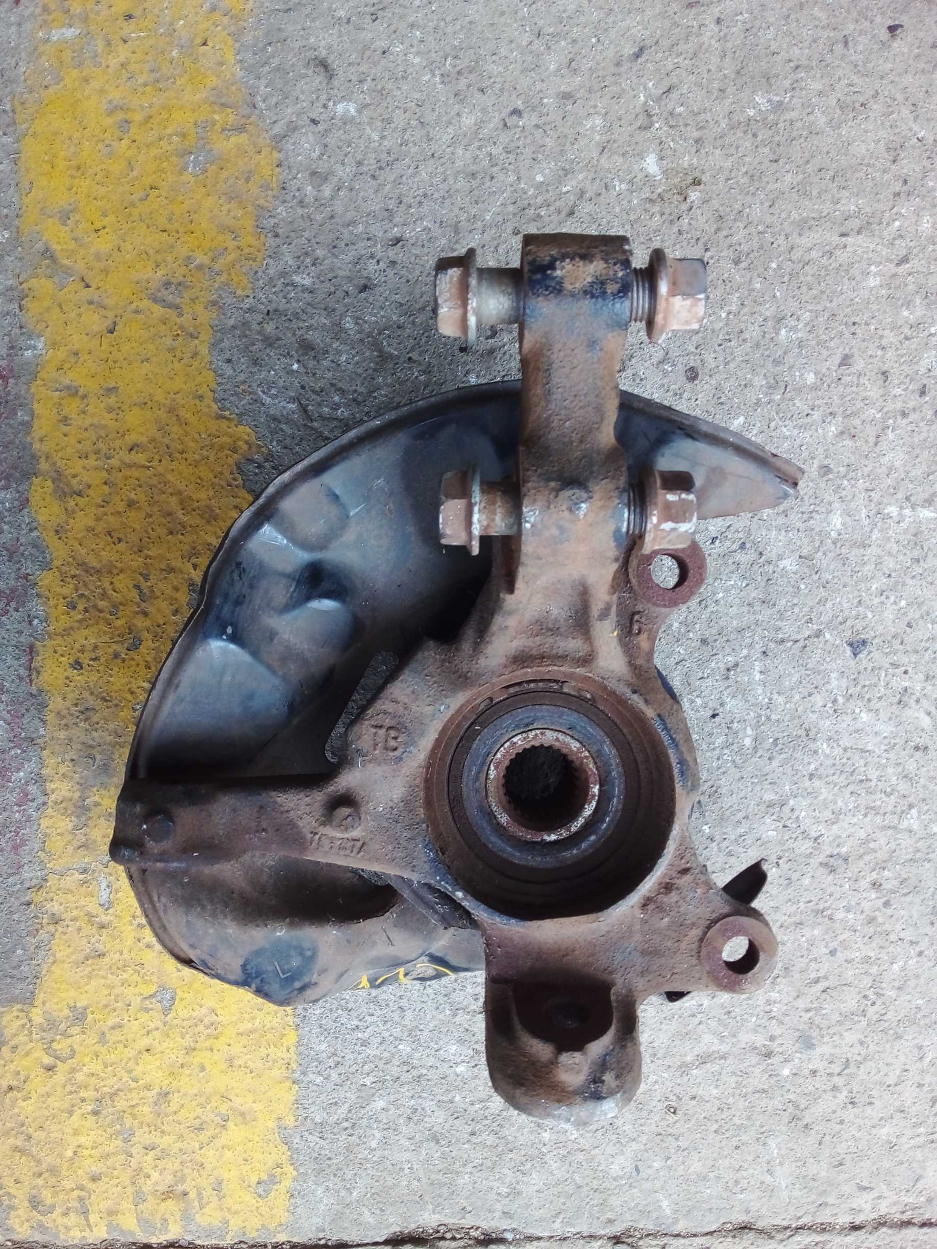 CUBO MONTANTE DIANTEIRO ESQUERDO TOYOTA COROLLA XEI 1.8 2003