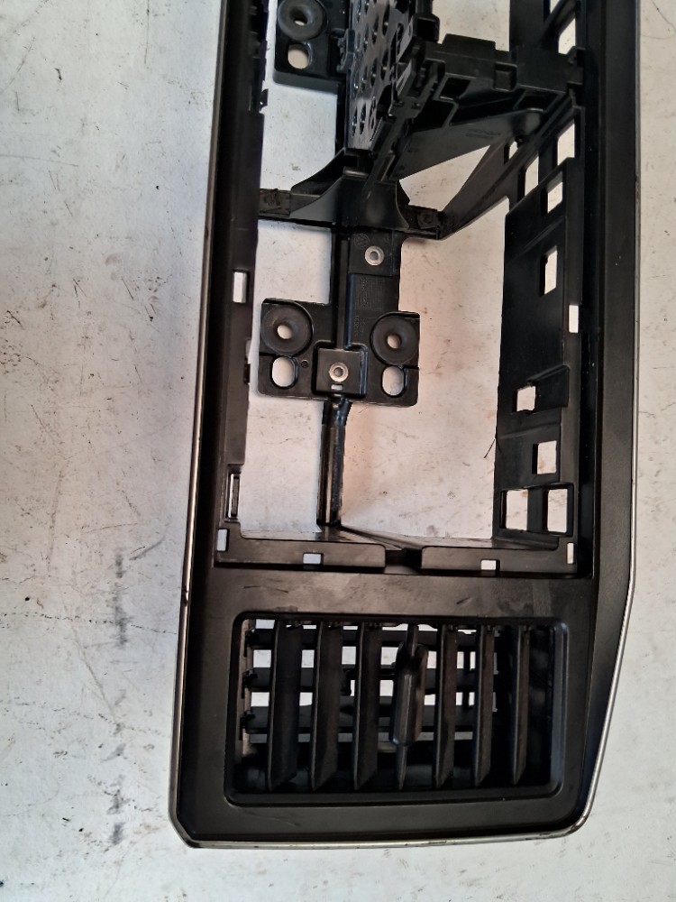 Acabamento Painel Radio Vw Delivery 23b857725 4