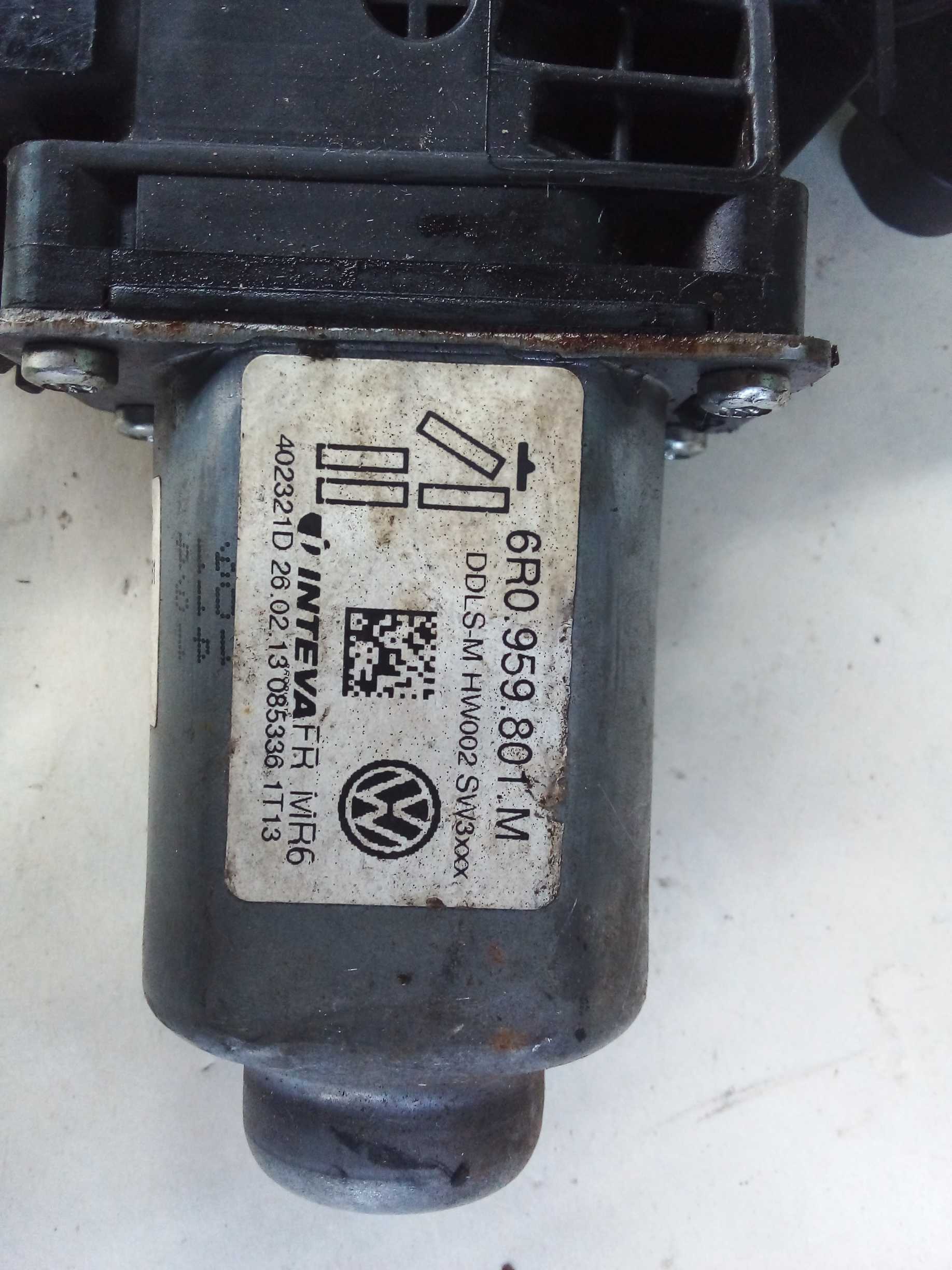 MOTOR MAQUINA VIDRO DIANT ES AMAROK 2016 3