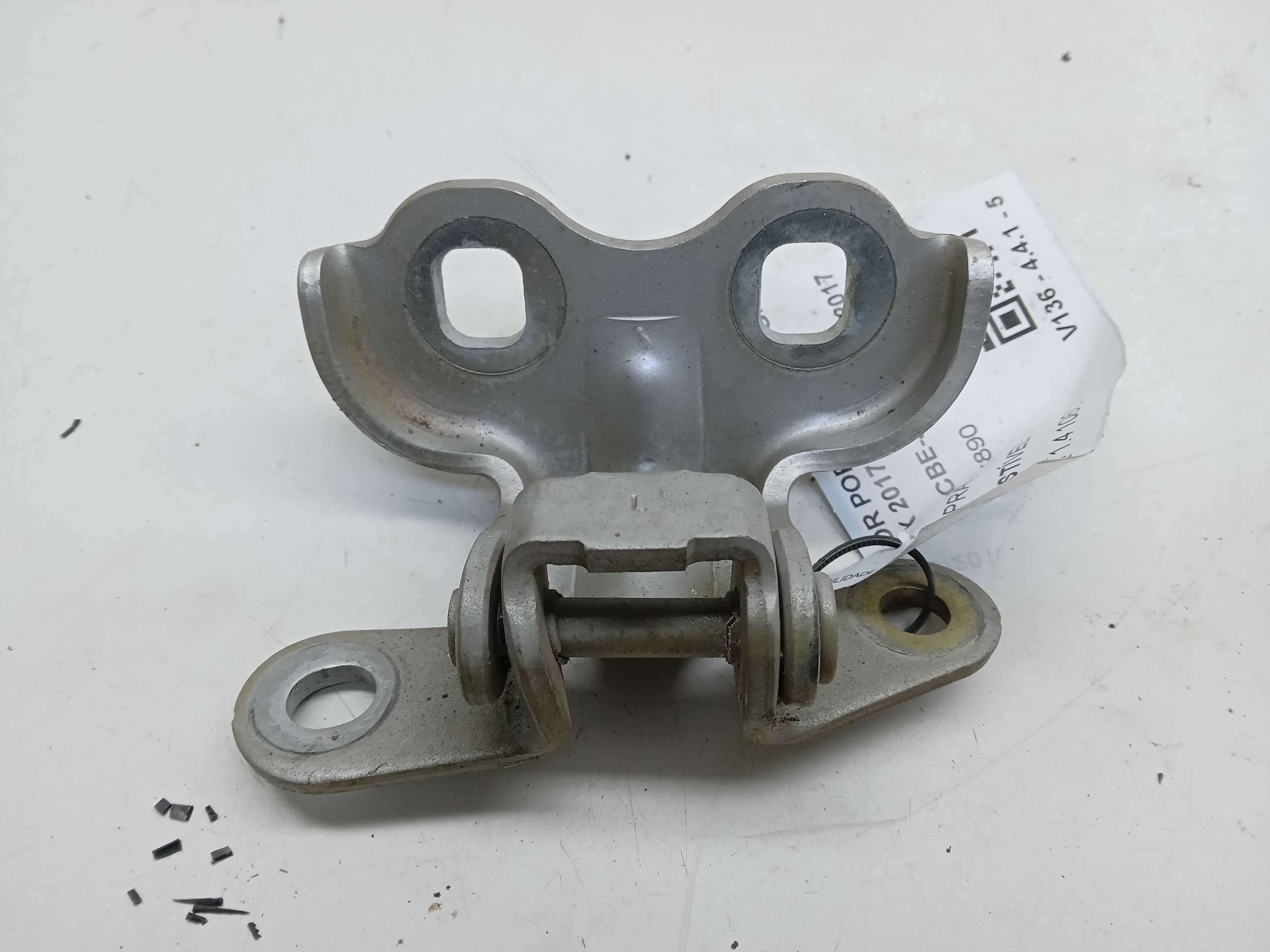 DOBRADIÇA SUPERIOR PORTA TRASEIRA LE GM ONIX 2017 1