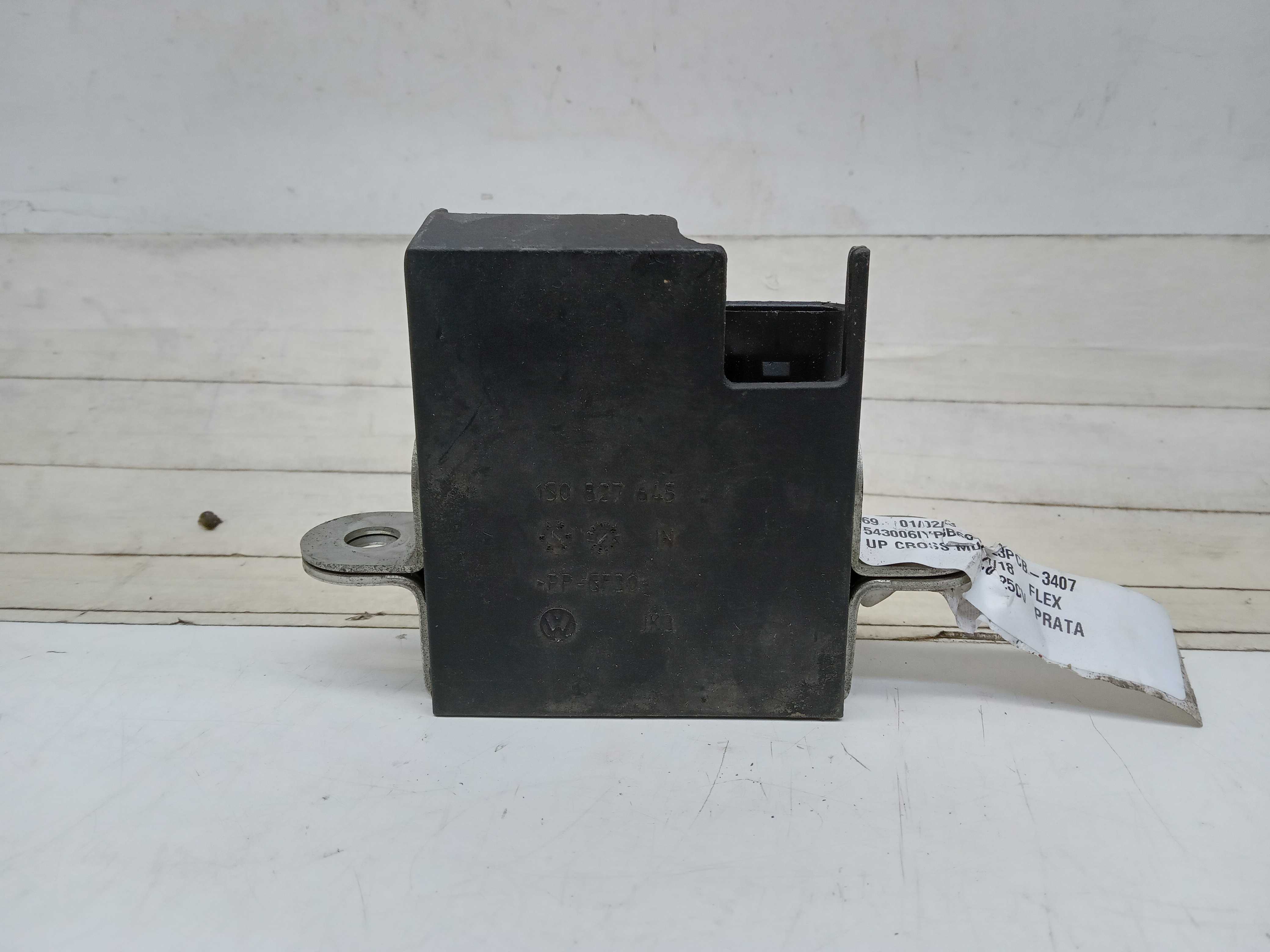 FECHADURA TAMPA TRASEIRA VW FOX 2018 2