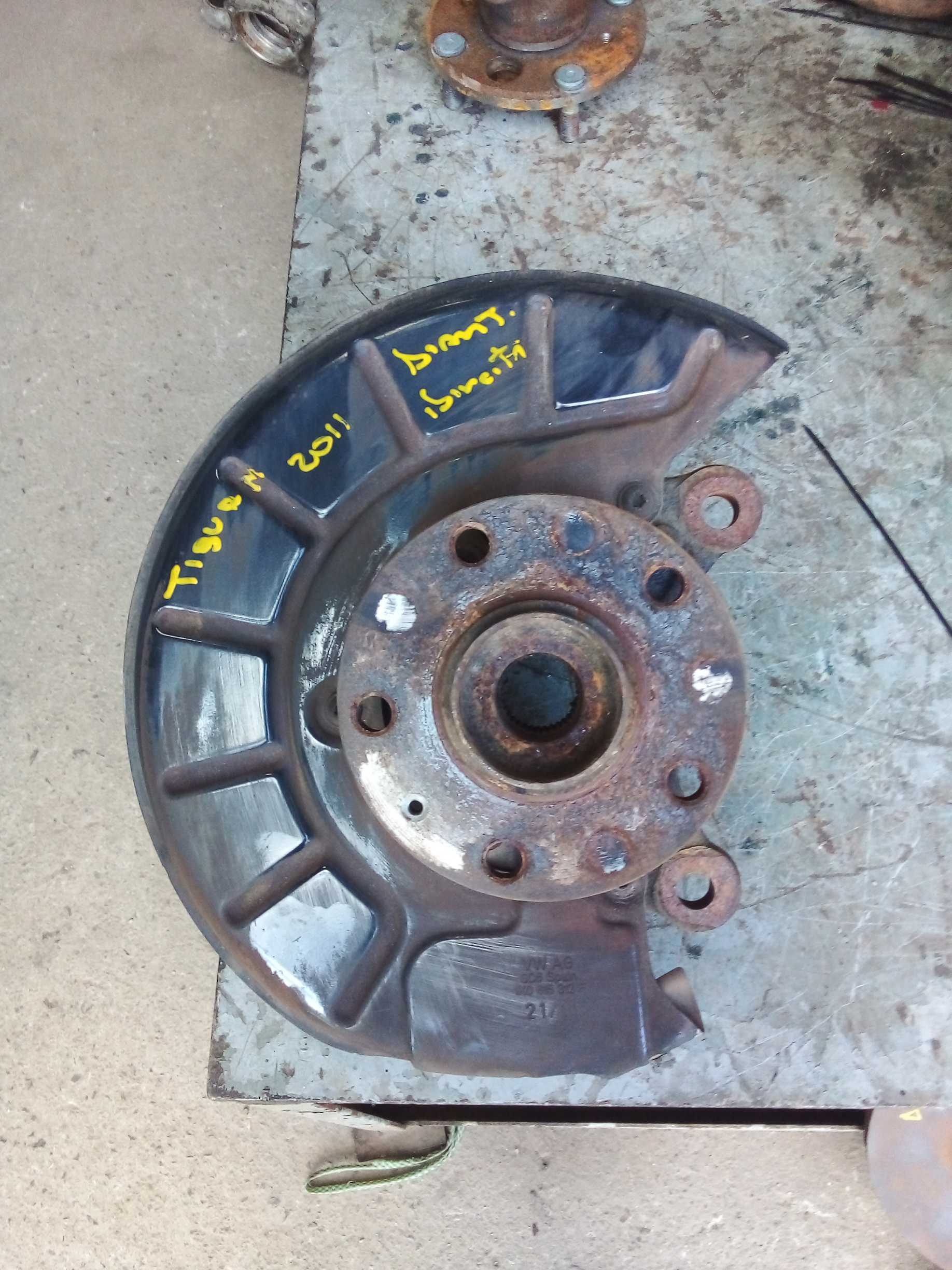 CUBO MONTANTE DIANTEIRO DIREITO VW TIGUAN 2011 2