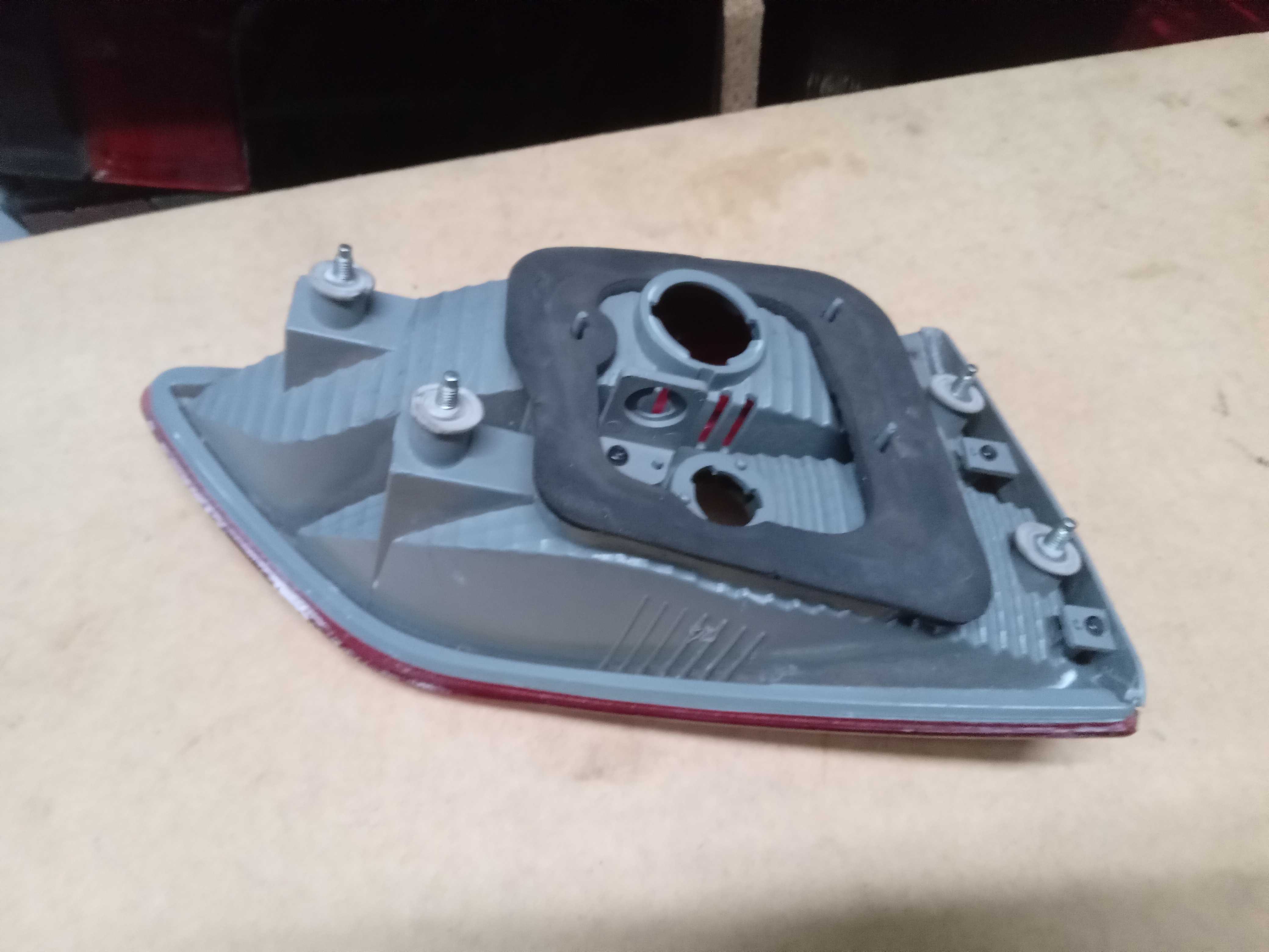 LANTERNA TRASEIRA PORTA MALAS DIREITA HYUNDAI HB20 2013 3