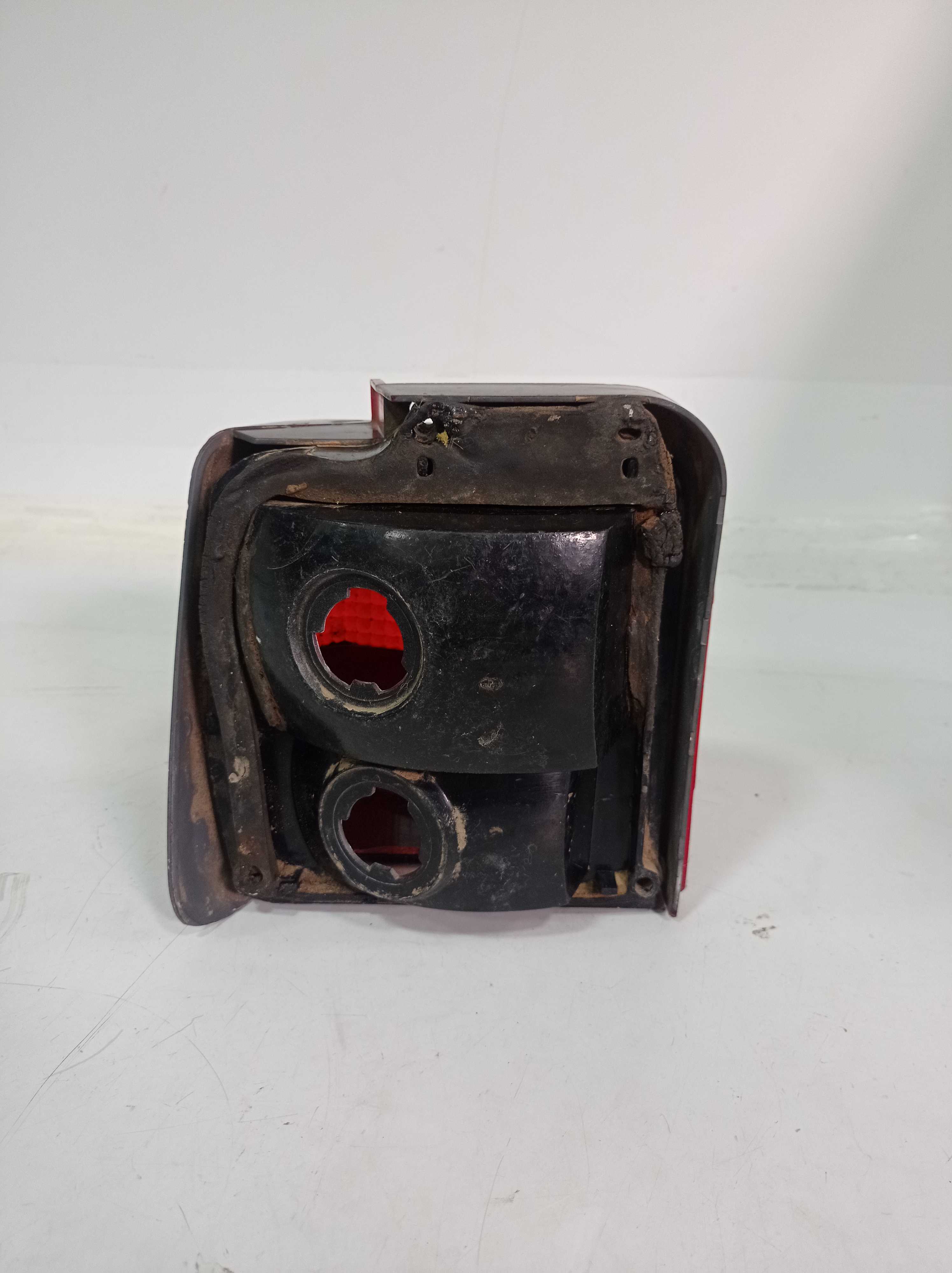 LANTERNA TRASEIRA DIREITA FORD BELINA 1972 A 1984 ORIGINAL 2