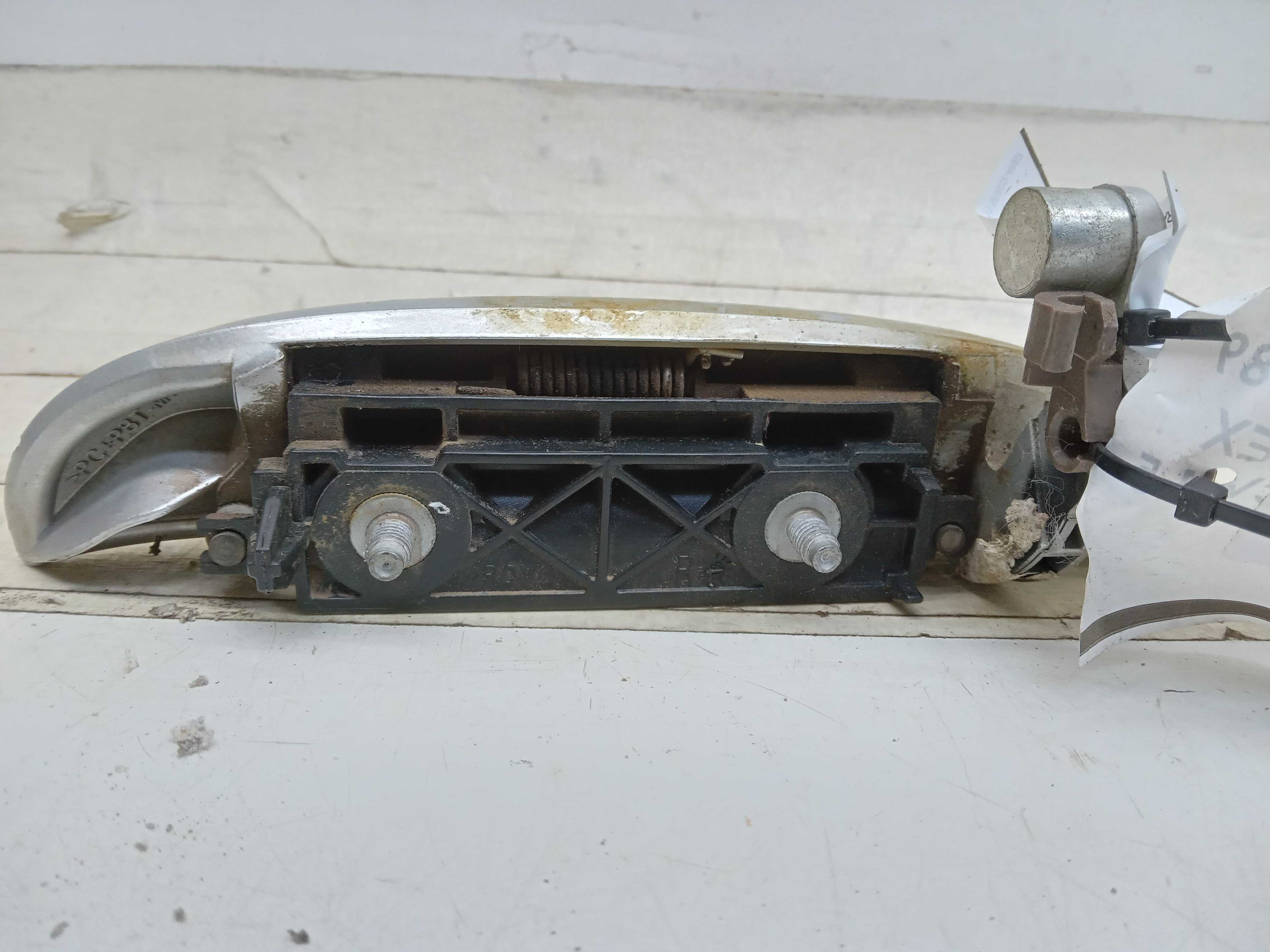 MAÇANETA EXTERNA PORTA DIANTEIRA LD TOYOTA ETIOS 2016 2