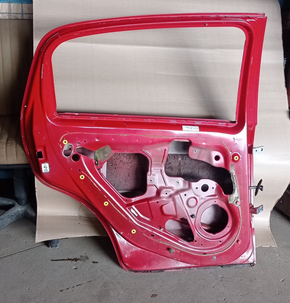 Porta Traseira Esquerda Fiat Punto 2008 Para Recuperar 6