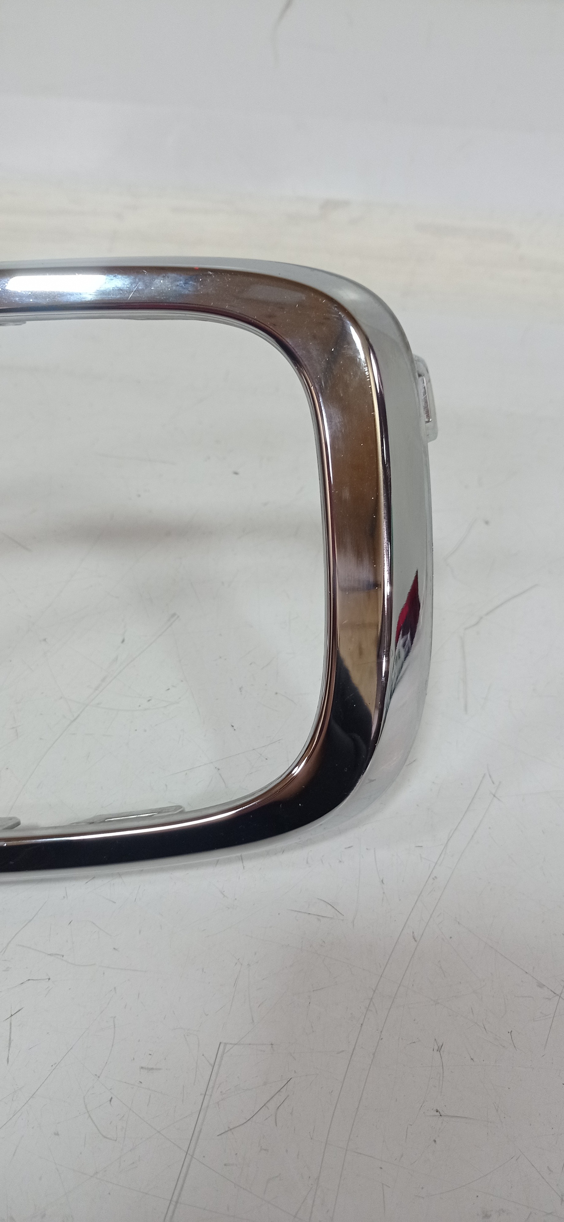 Moldura Cromada Direita Farol Milha Neblina Vw Tcross 3
