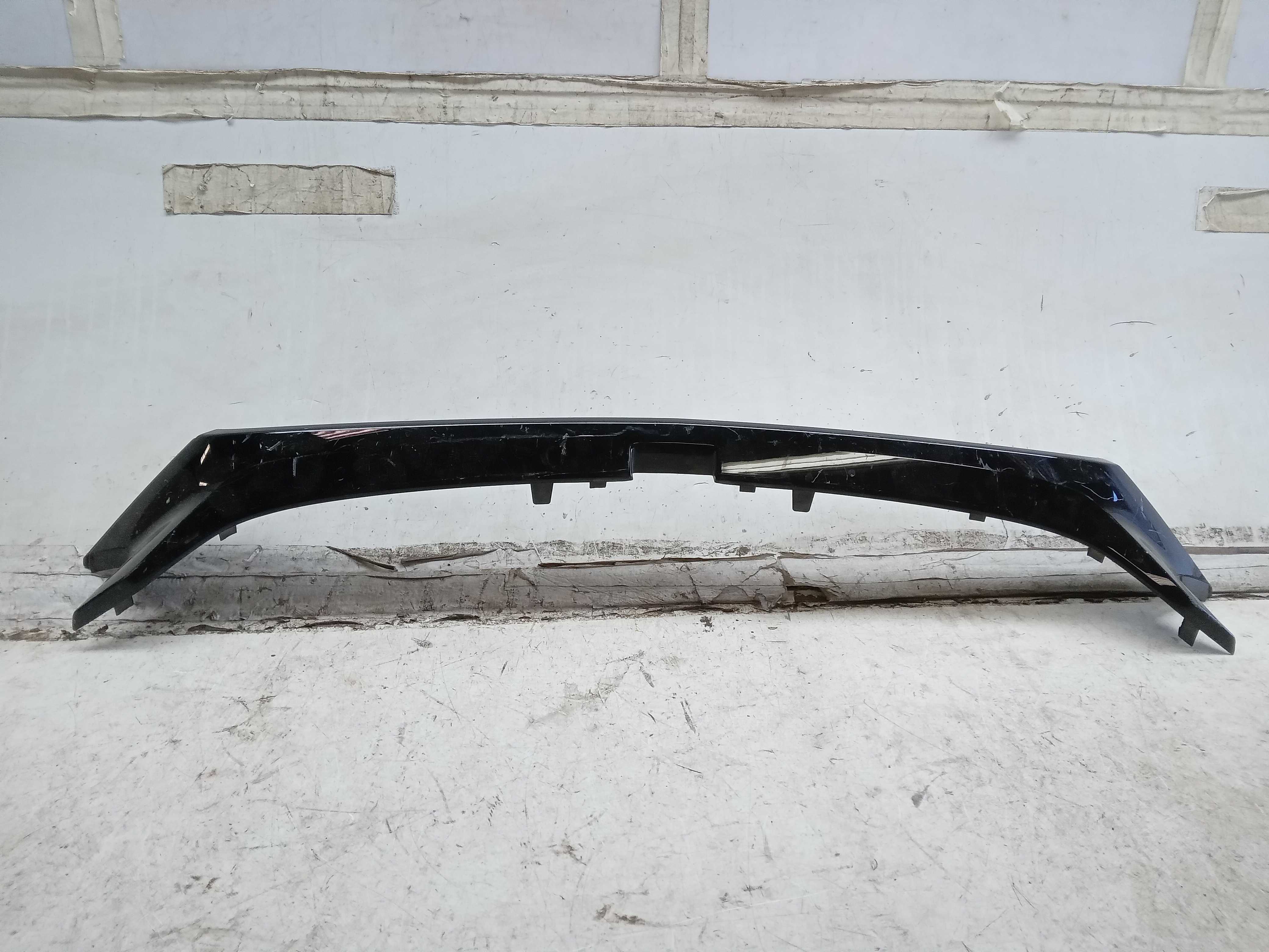 Moldura grade dianteiro gm tracker 2021/22 1