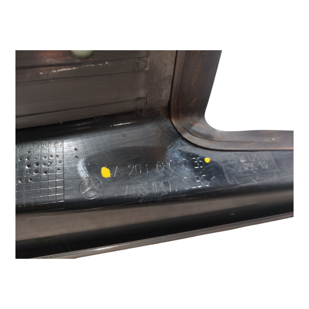 Soleira Traseira Direita Mercedes C180 2002 2007 V661 Preto 9