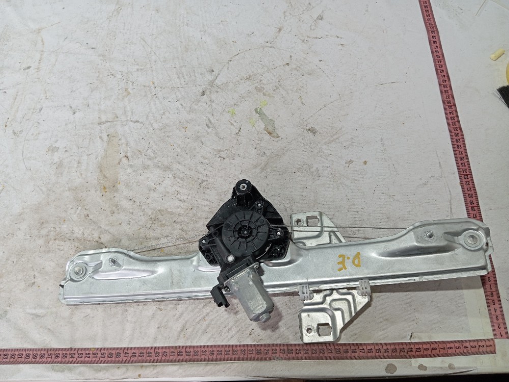 Maquina Vidro Porta Diant Esqu Byd Dolphin Mini 2024 25 V634 9