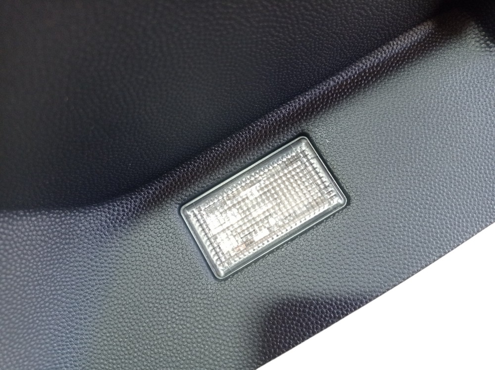 Acabamento Coluna Traseira Esquerda Jac Iev40 2020 V615 5
