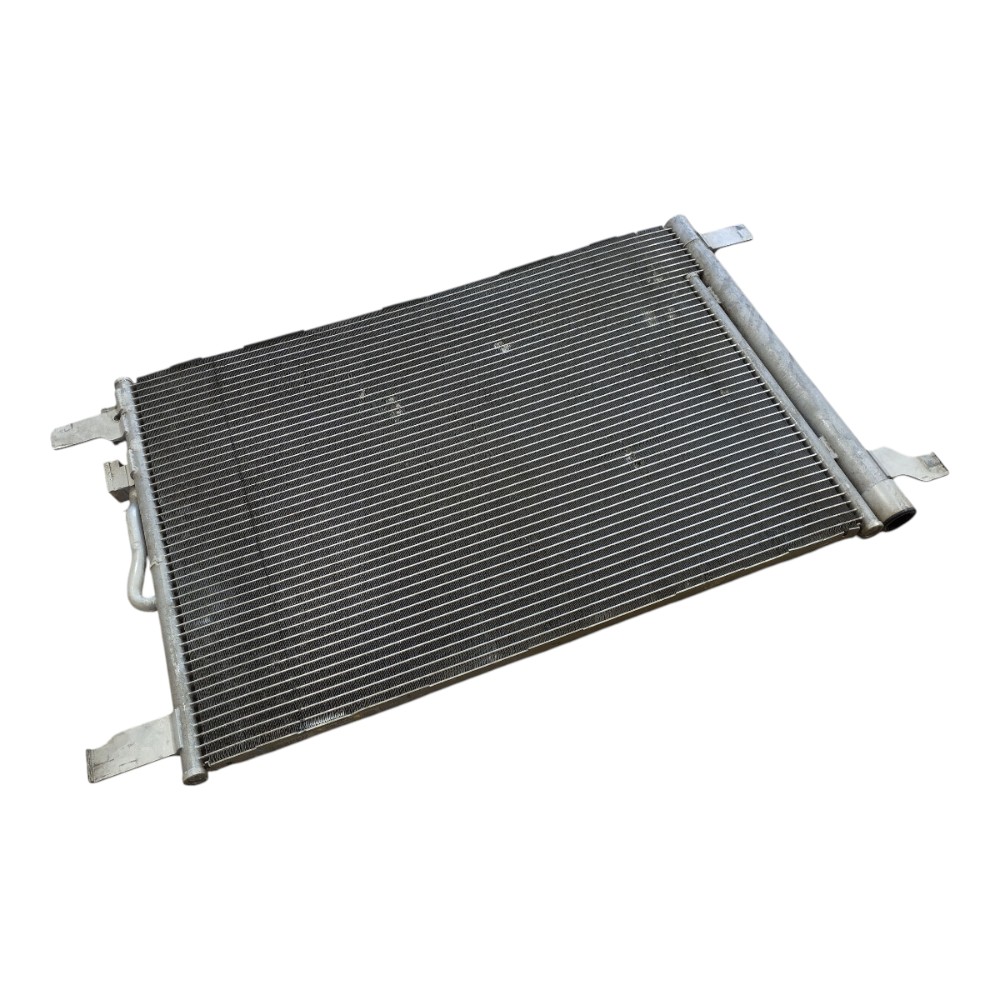 Condensador Ar Condicio Vw Taos Highline 1.4 2022 2024 V655