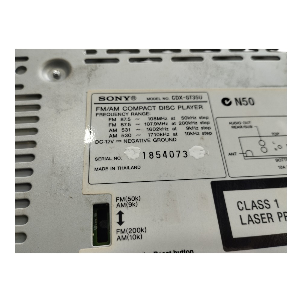 Traseira Do Rádio Sony Troller T4 2011 V650 3