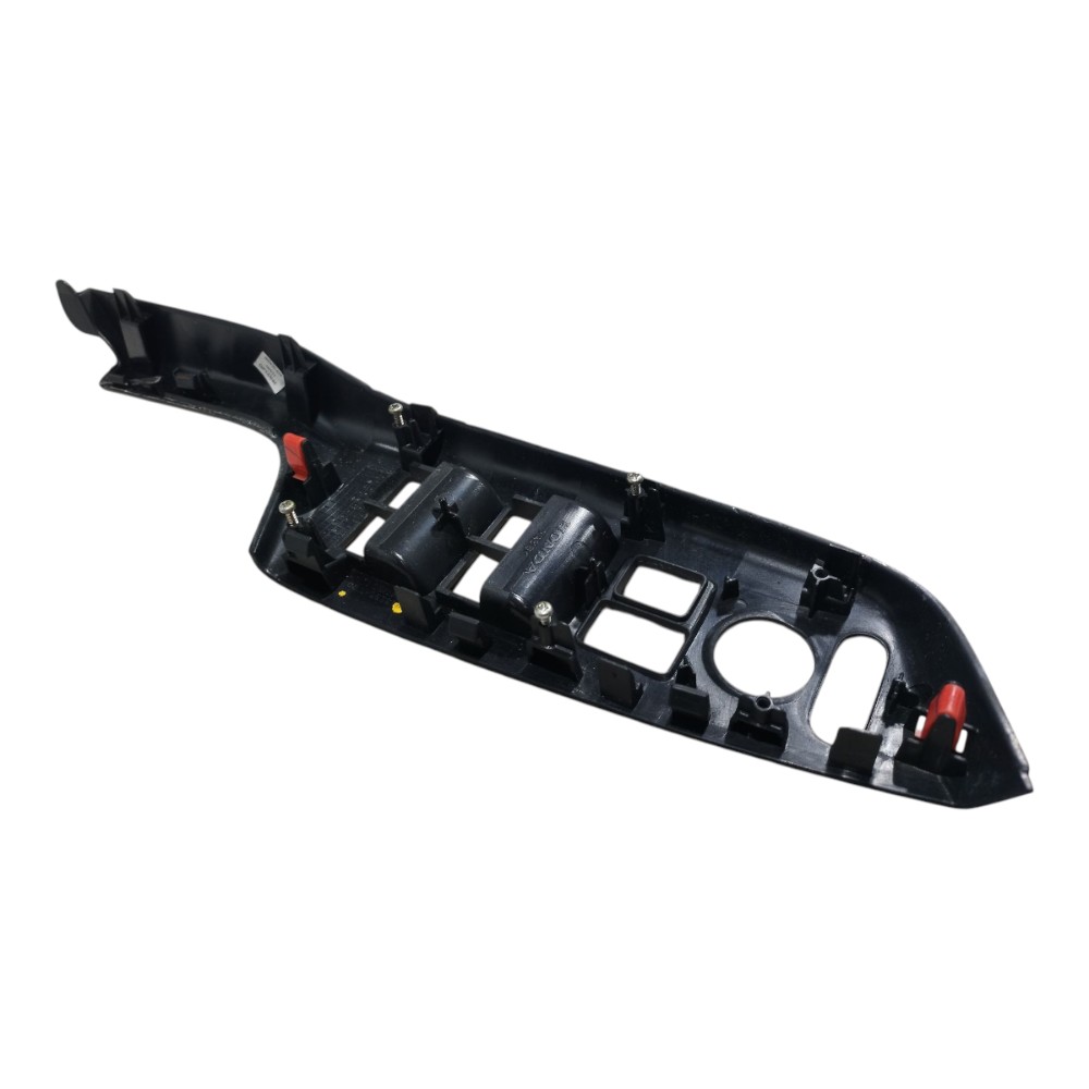 Moldura Botão Vidro Dianteiro Esq Honda Hrv 2017 A 2021 V660 2