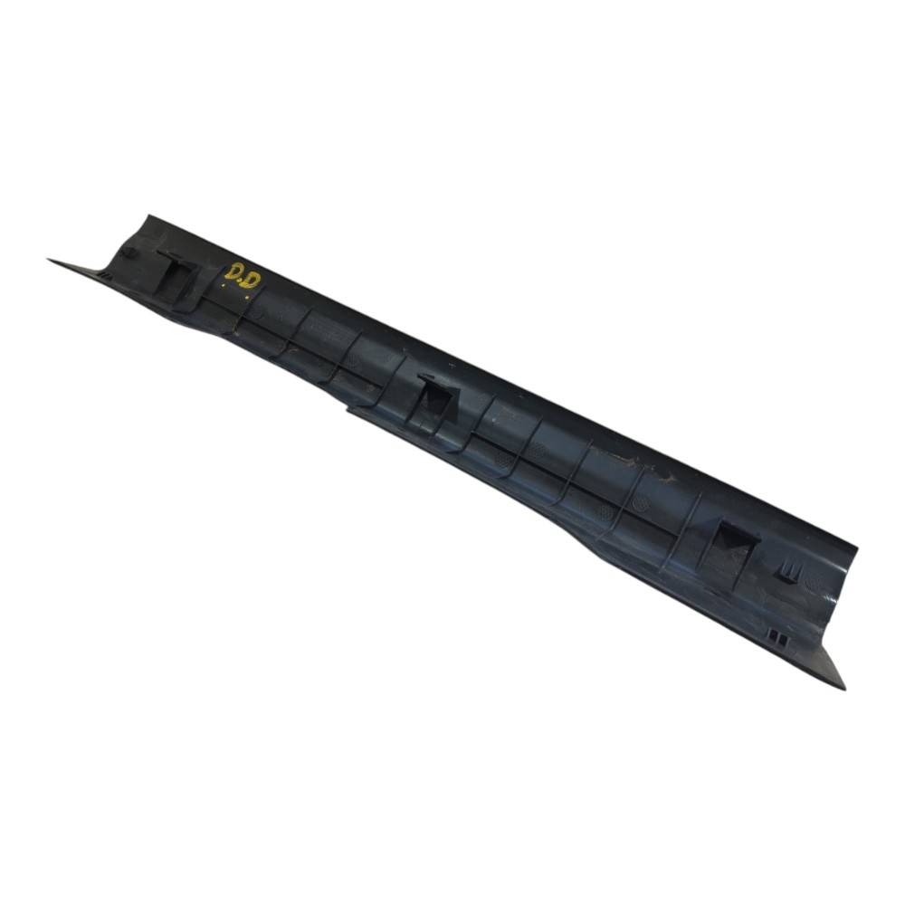 Soleira Porta Dianteira Direita Jac Ejs1 2022 2023 V651 2