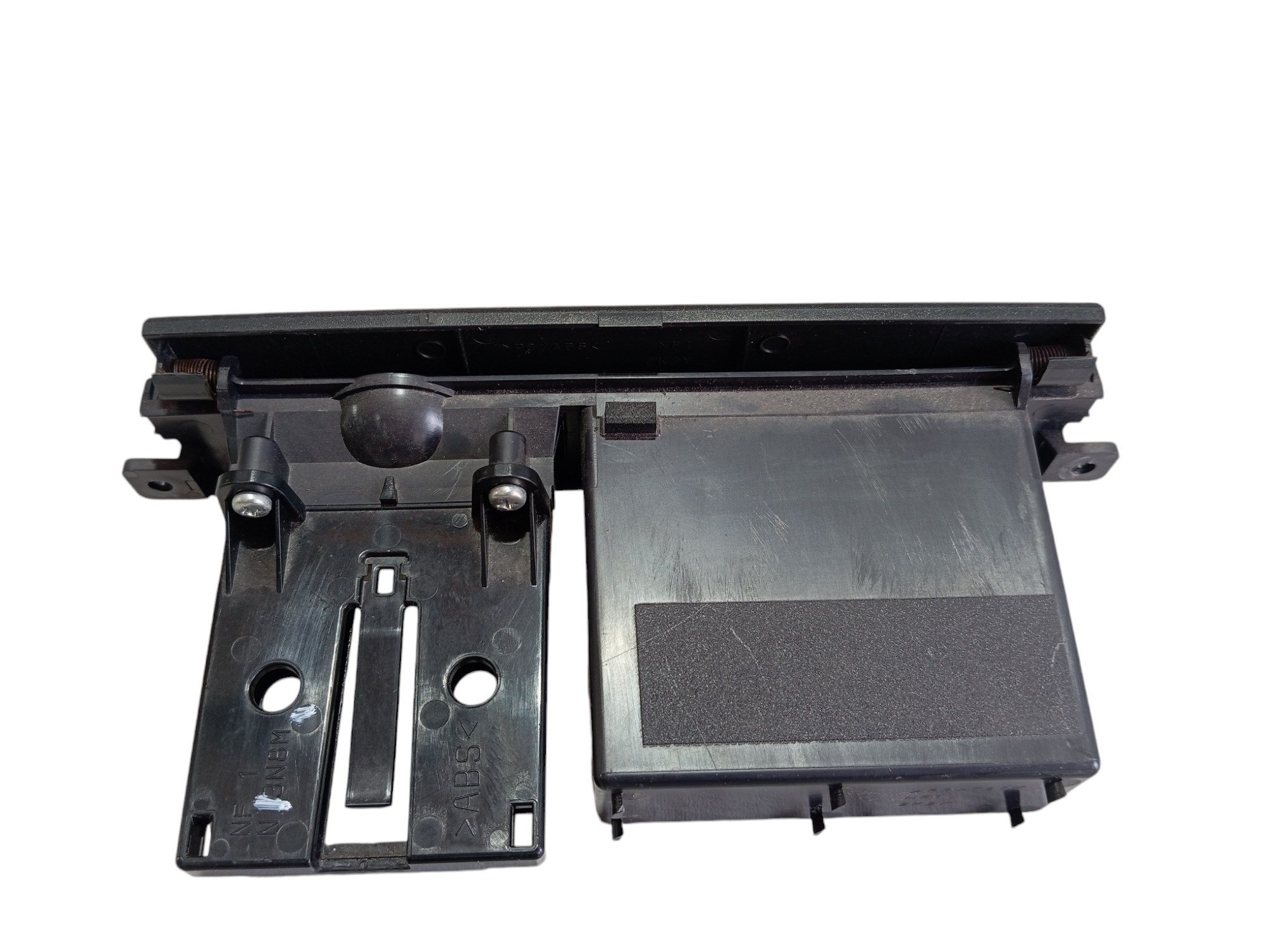 Porta Treco Console Mitsubishi Pajero Full 3.2 2020 V599 2