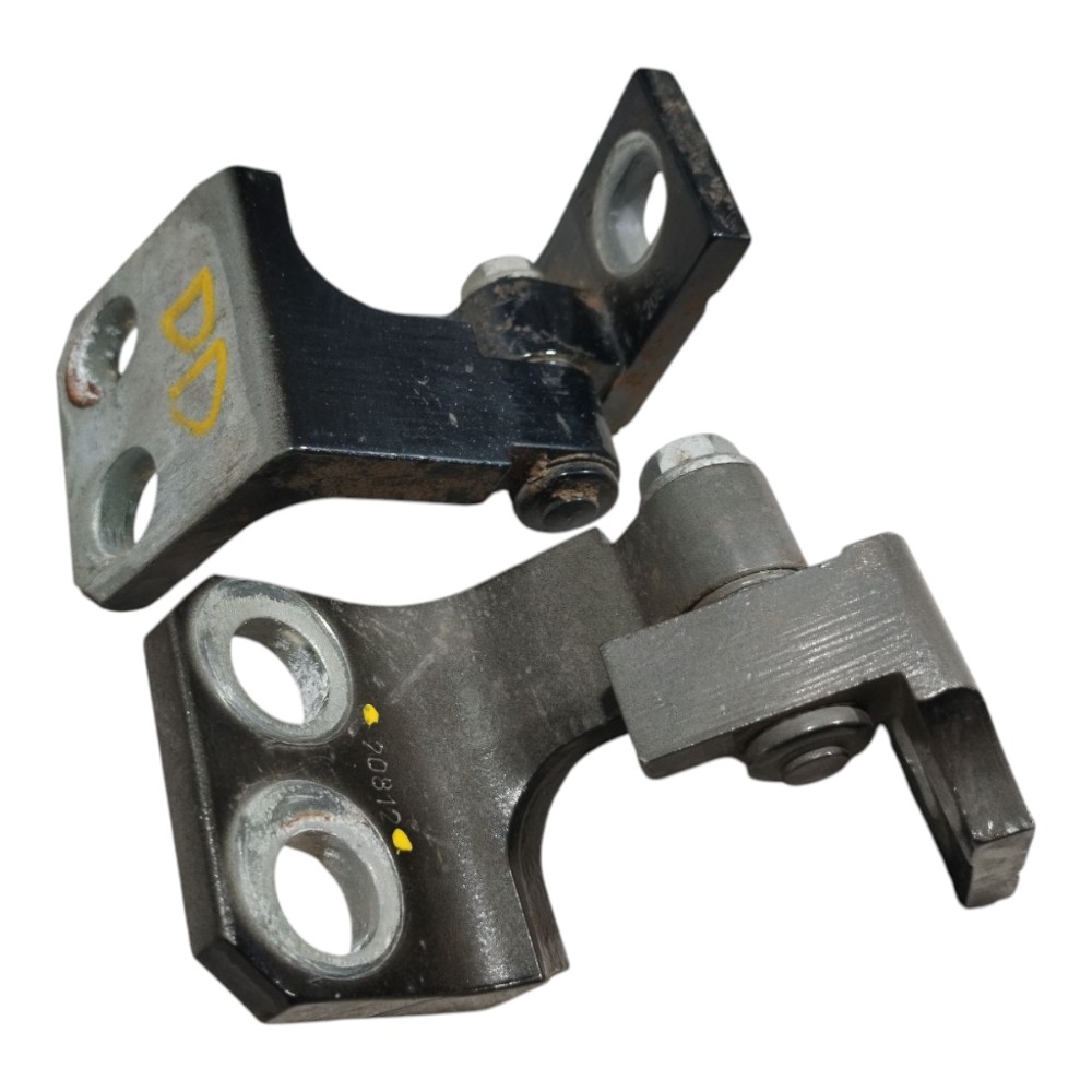 Dobradiça Porta Dianteira Direita Ram Rampage 2023 2025 V659