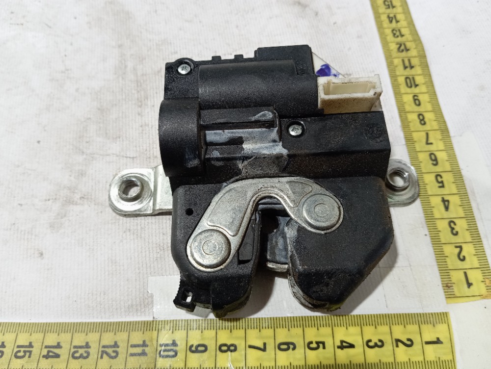 Fechadura Infe Esque Tampa Traseira Ram Rampage 2023 25 V659 8
