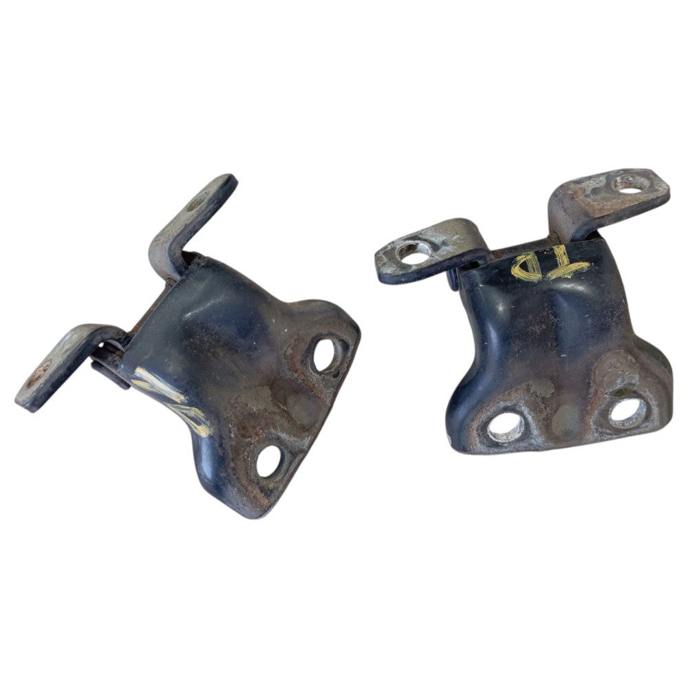 Dobradiça Porta Tras Direita Mitsubishi L200 Sport 2006 V647