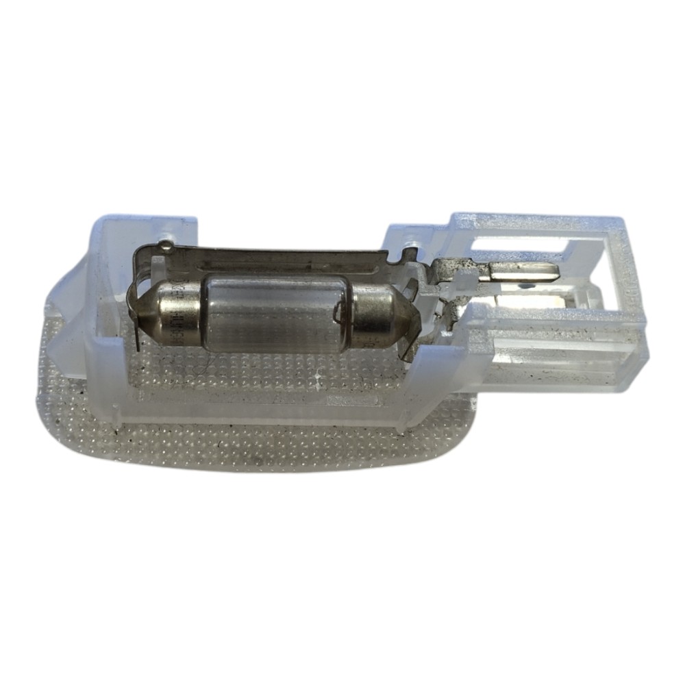 Luz Cortesia Mercedes B180 2010 1.7 V630 2