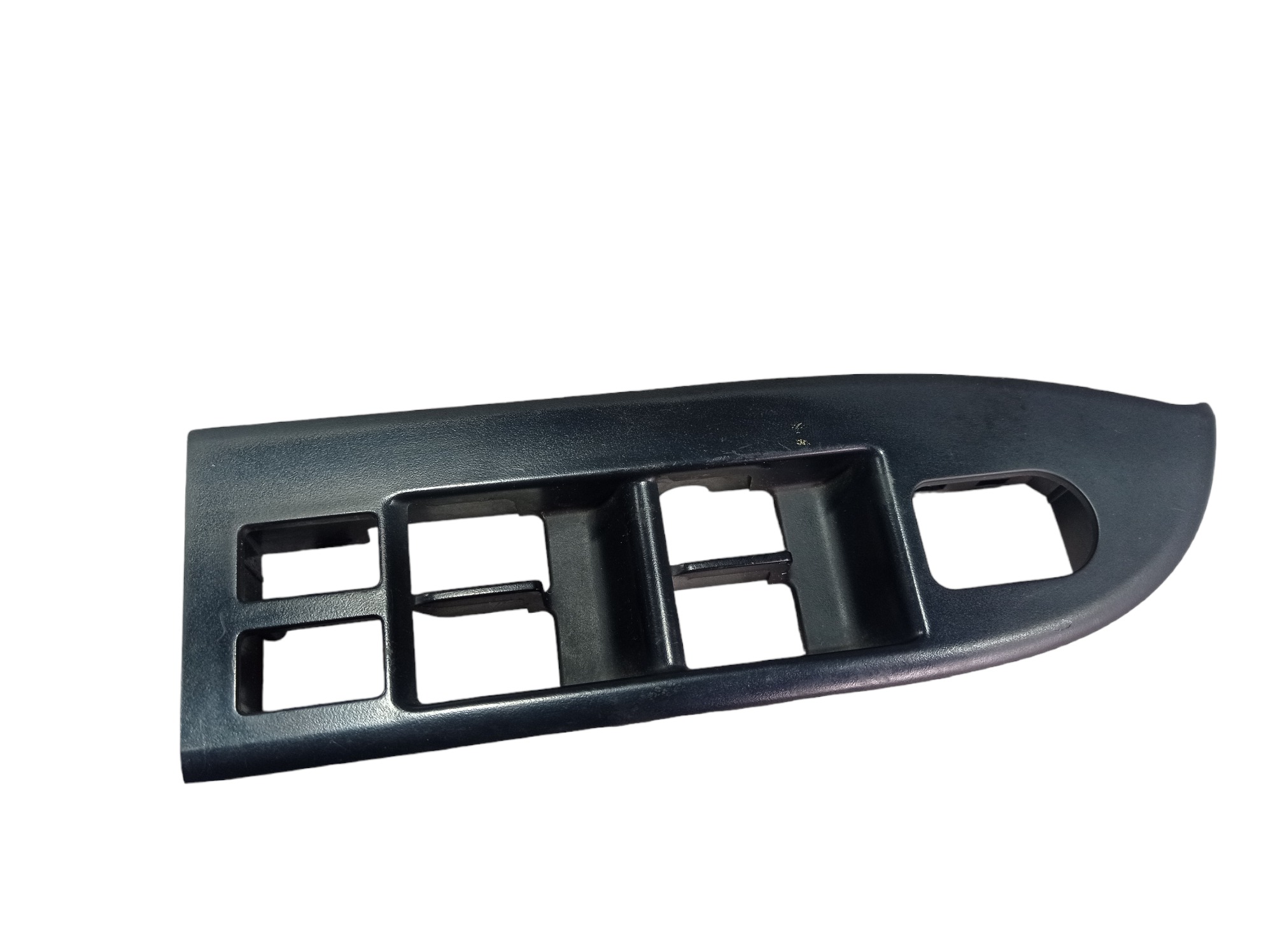 Moldura Botão Vidro Dianteiro Esquerdo Suzuki Vitara 2014 8