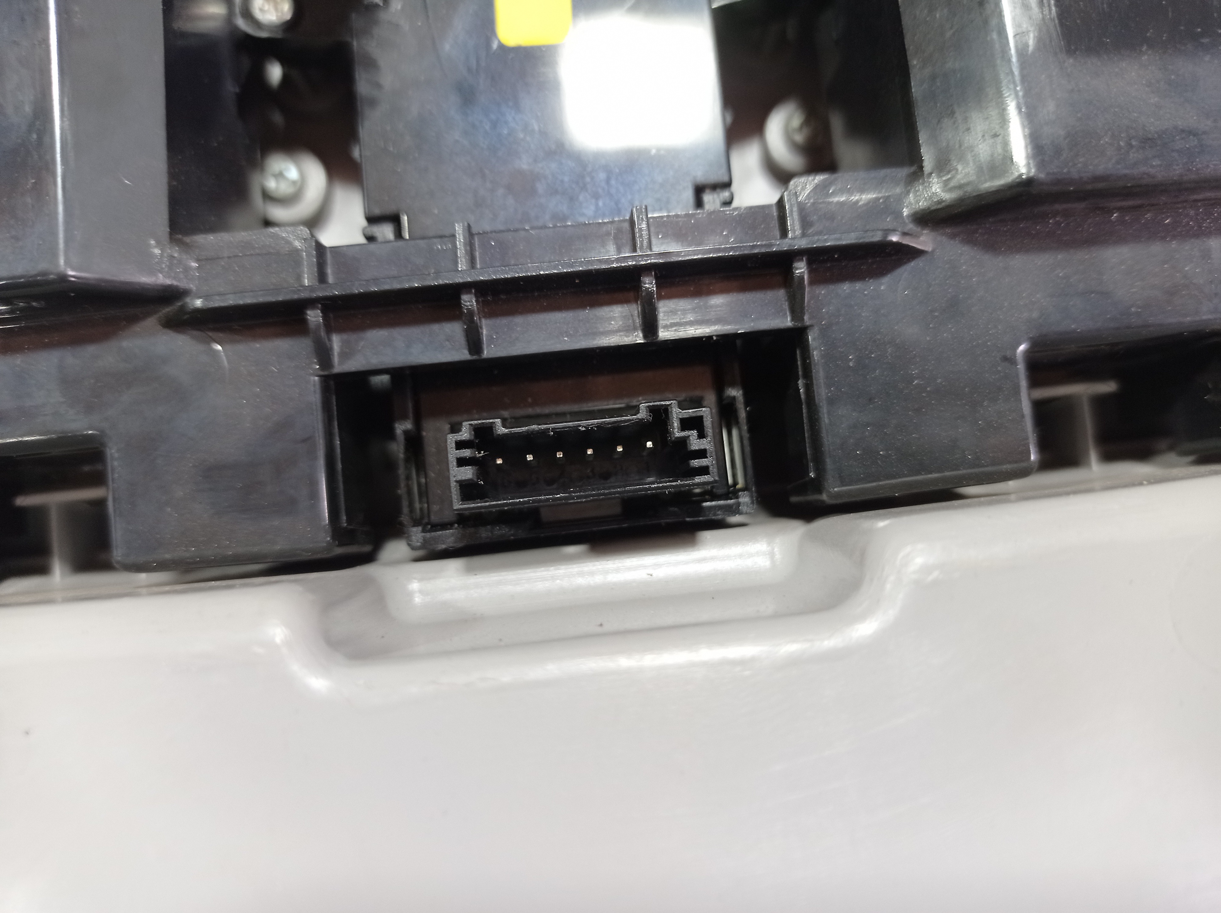 Luz Cortesia Dianteira Hyundai Equus 2013 V577 7