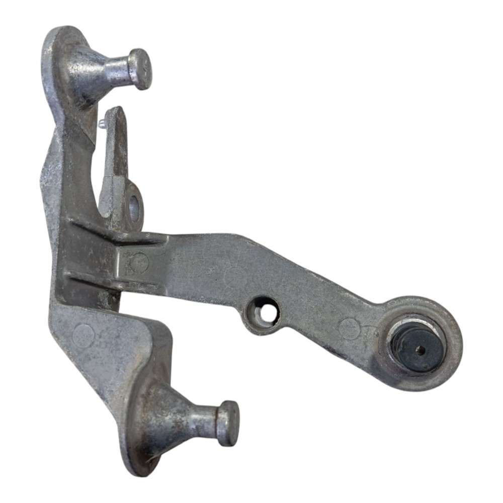 Suporte módulo ABS Mercedes B180 2010 V630 7