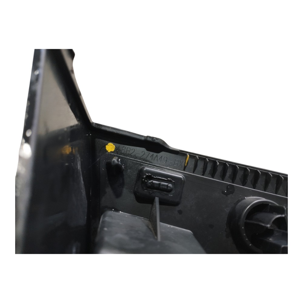 Moldura Spoiler Traseiro Esq Land Rover Defender 2022 V645 4