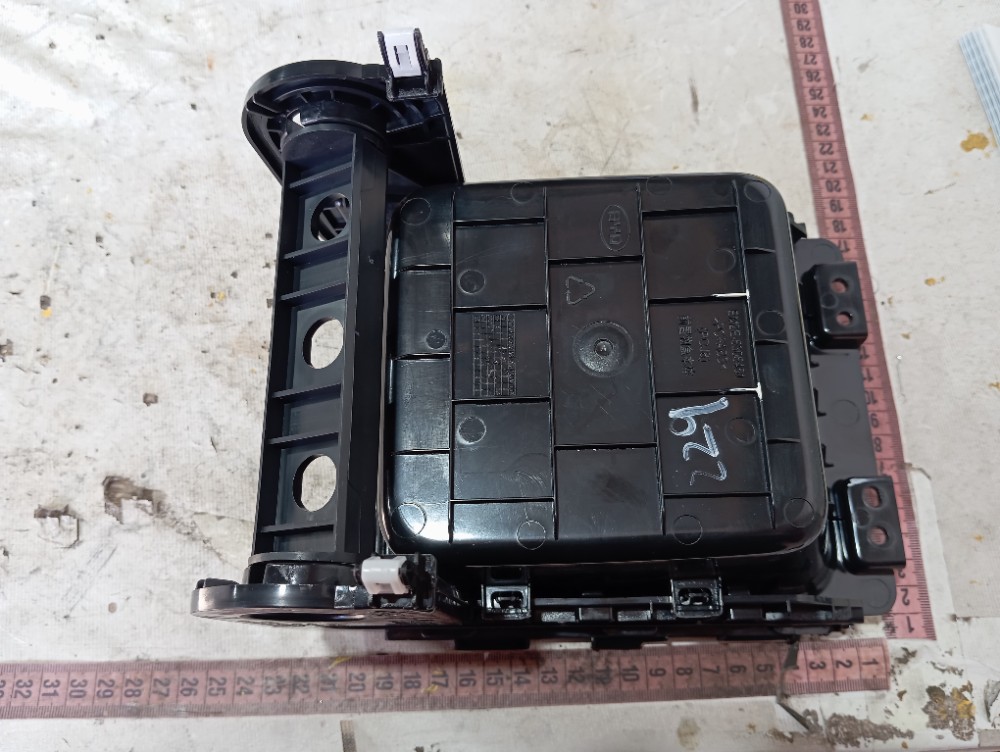 Porta Luvas Console Byd Dolphin 2024 V653 8