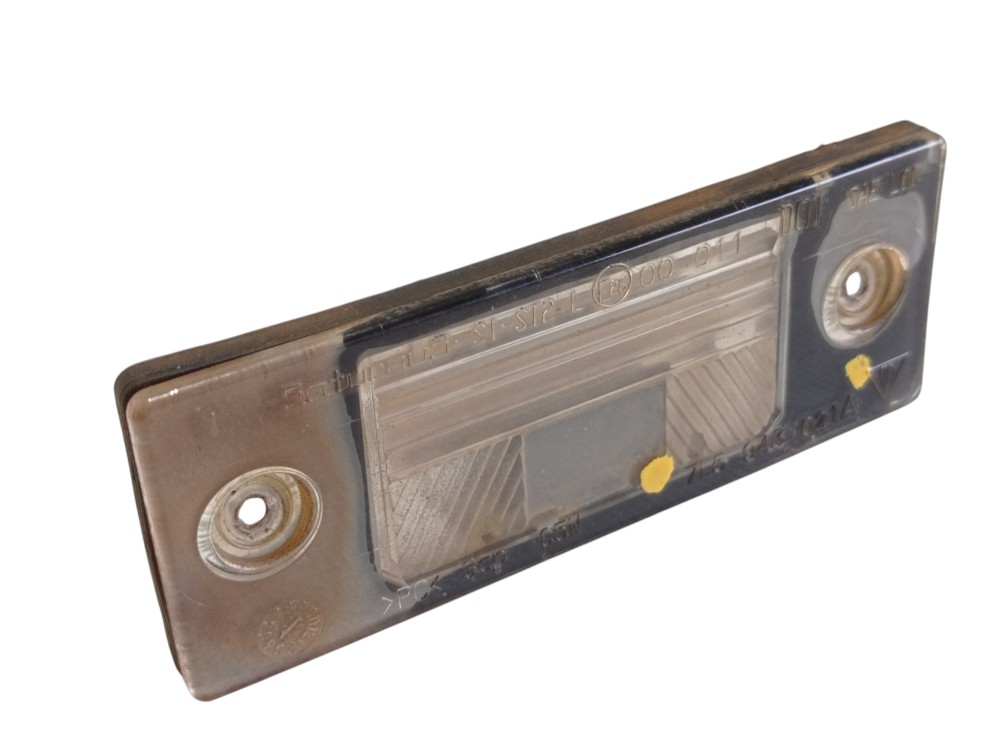 Luz Placa Porsche Cayenne 2003 V371 2