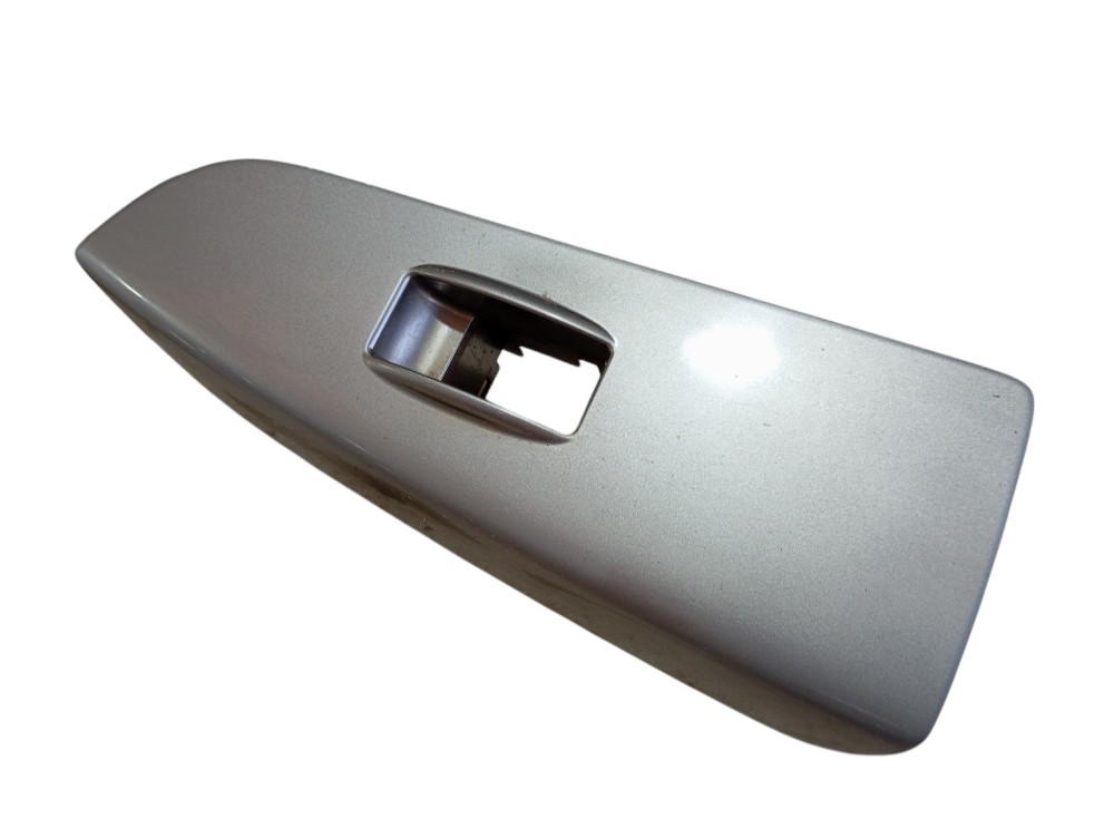 Moldura Botão Vidro Porta Diant Direita Prado 2005 V620 3
