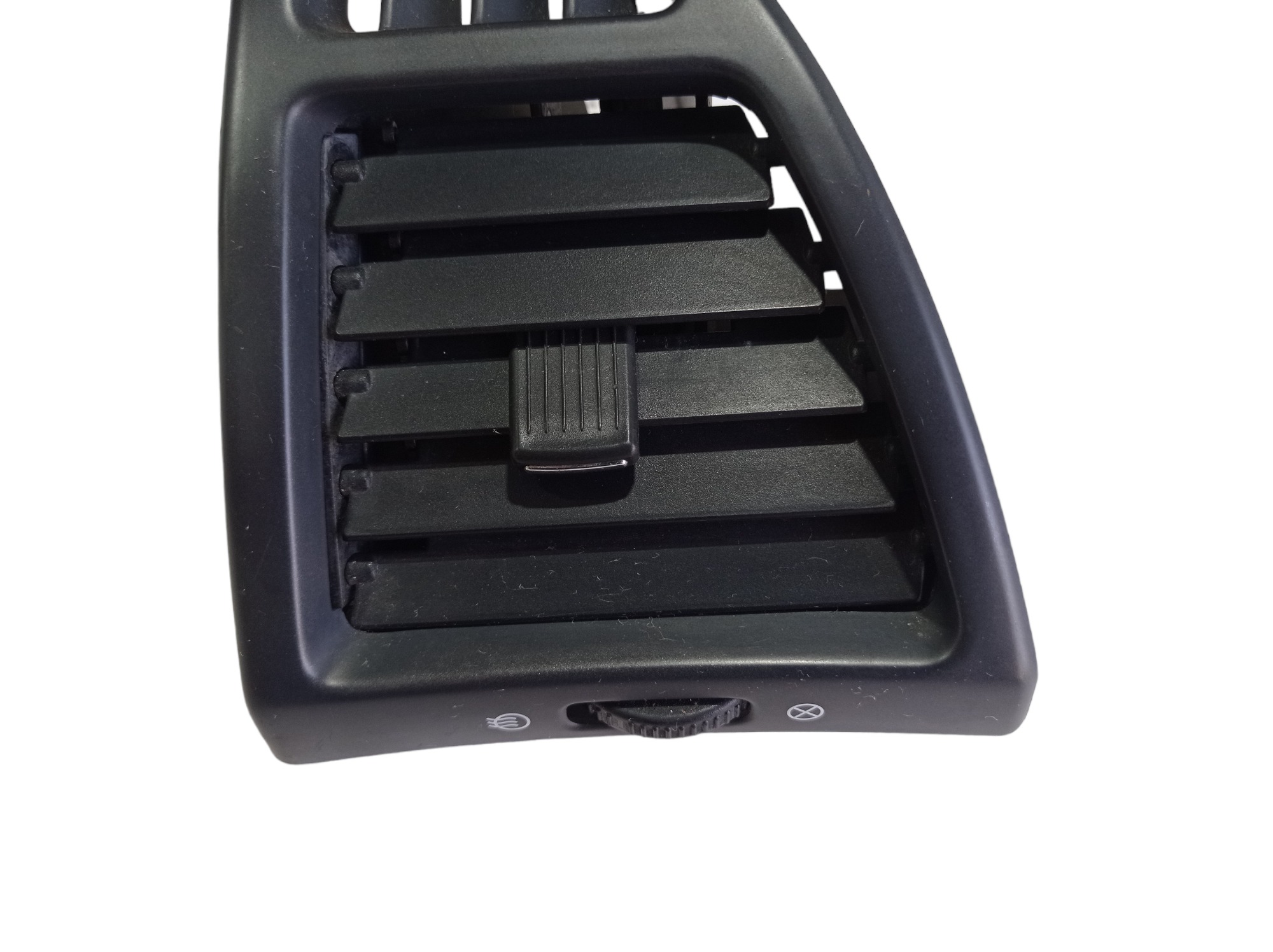Difusor Ar Esquerdo Chery Cielo 2010 A 2012 V514 5