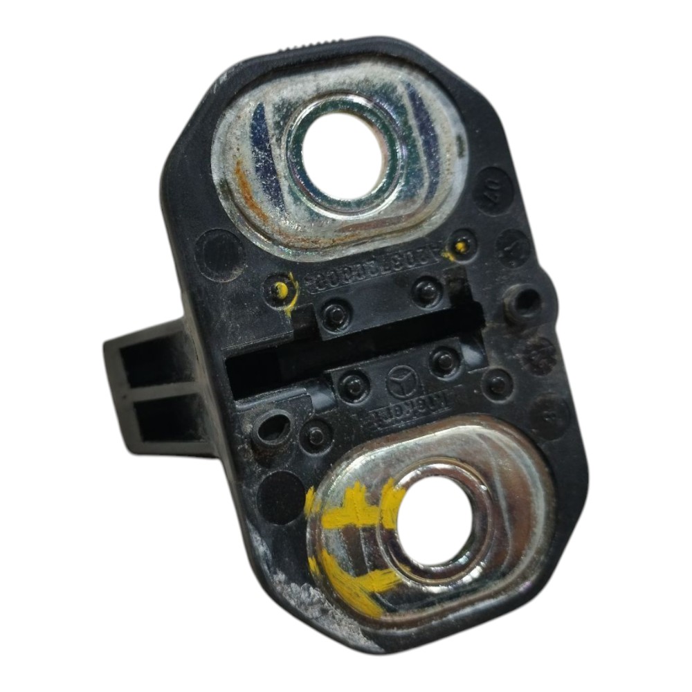 Batente Porta Traseira Esq Mercedes C180 2002 2007 V661 4