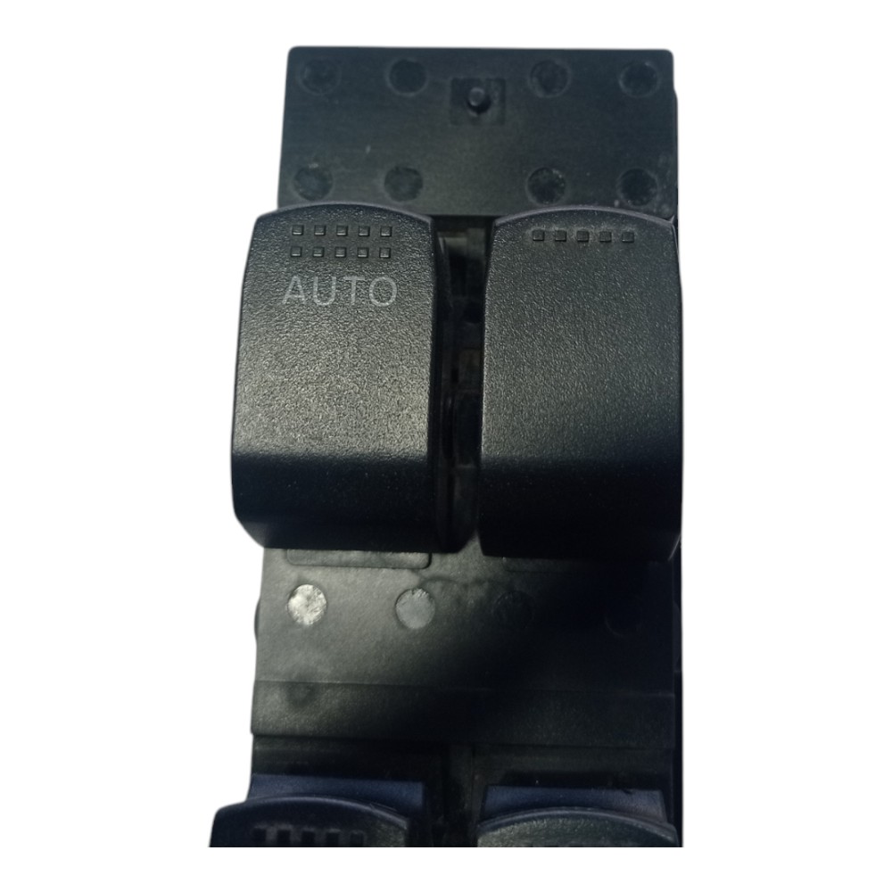 Botão Vidro Dianteiro Esquerdo Suzuki Vitara 2012 2015 V376 6