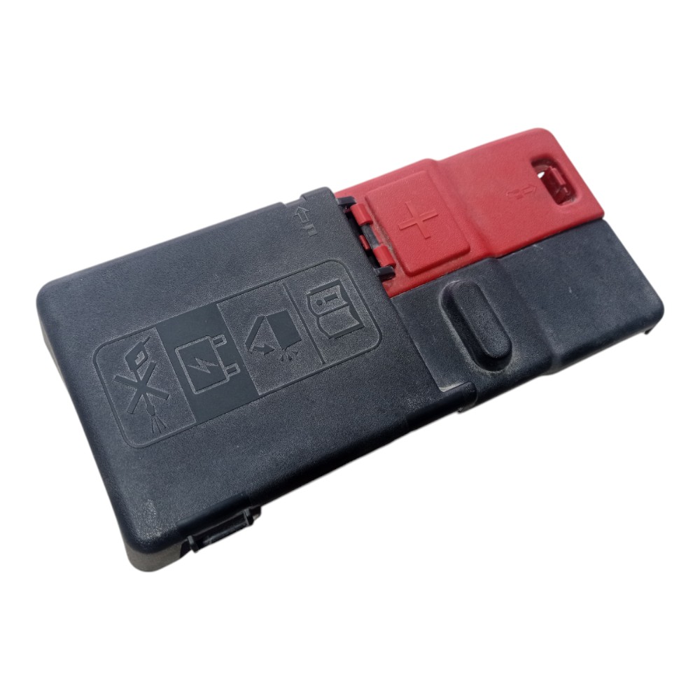 Tampa Caixa Bateria Gm Tracker 2020 2025 V627 3