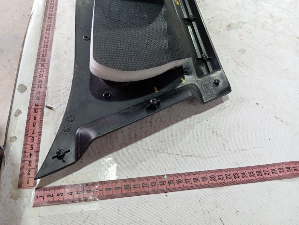 Acabamento Direito Porta Malas Rover Discovery 3 07 V635 6