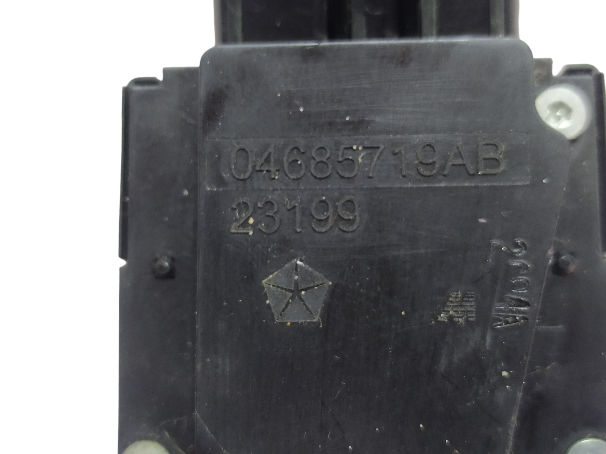 Interruptor De Ignição Chrysler Grand Caravan 2005 V586 4