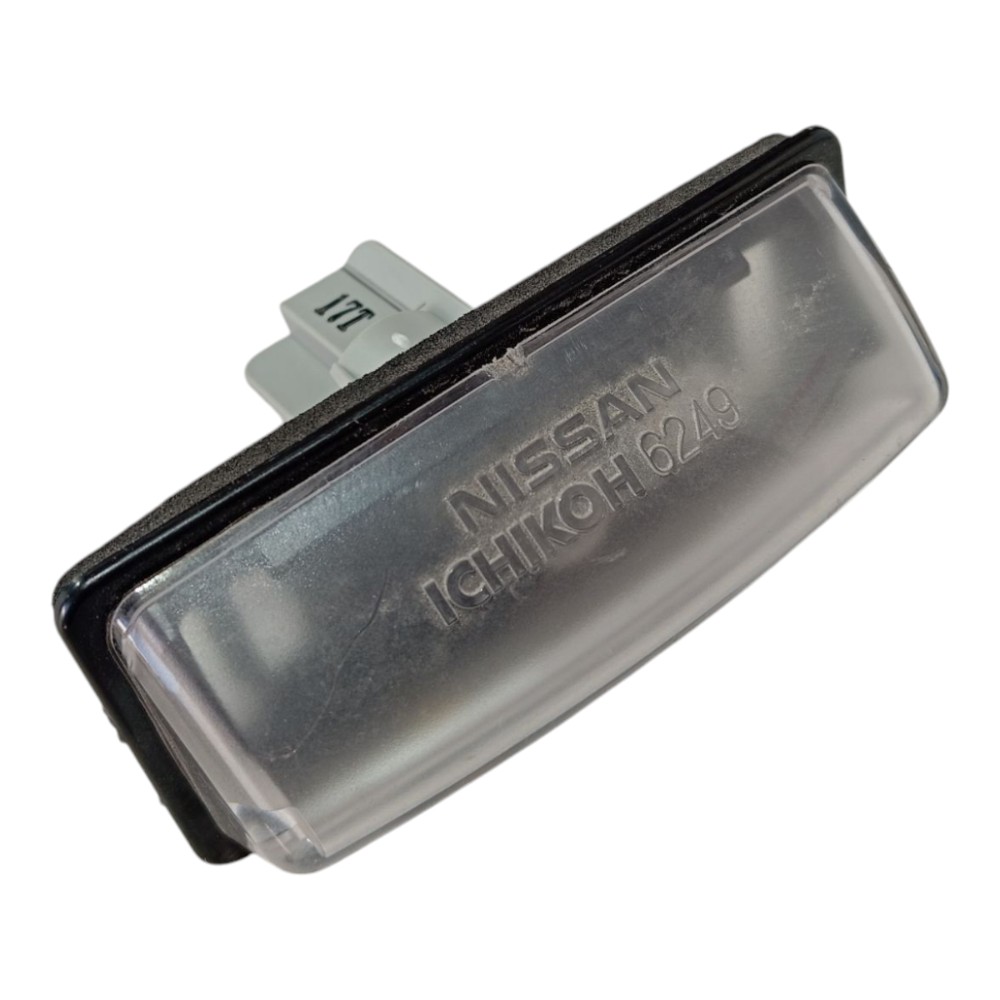 Luz Placa Nissan Leaf 2023 A098009 V632 7