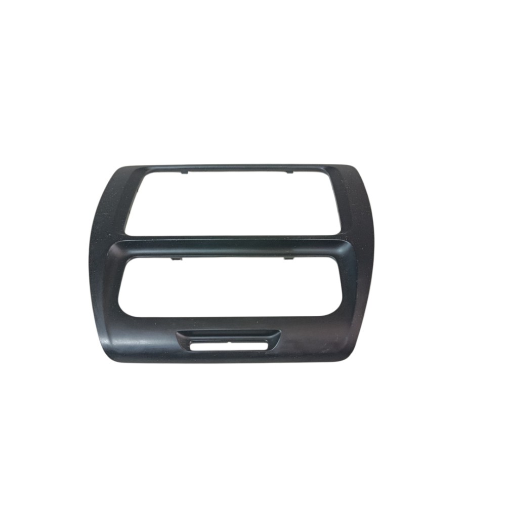 Moldura multimídia Vw Jetta 2012 3