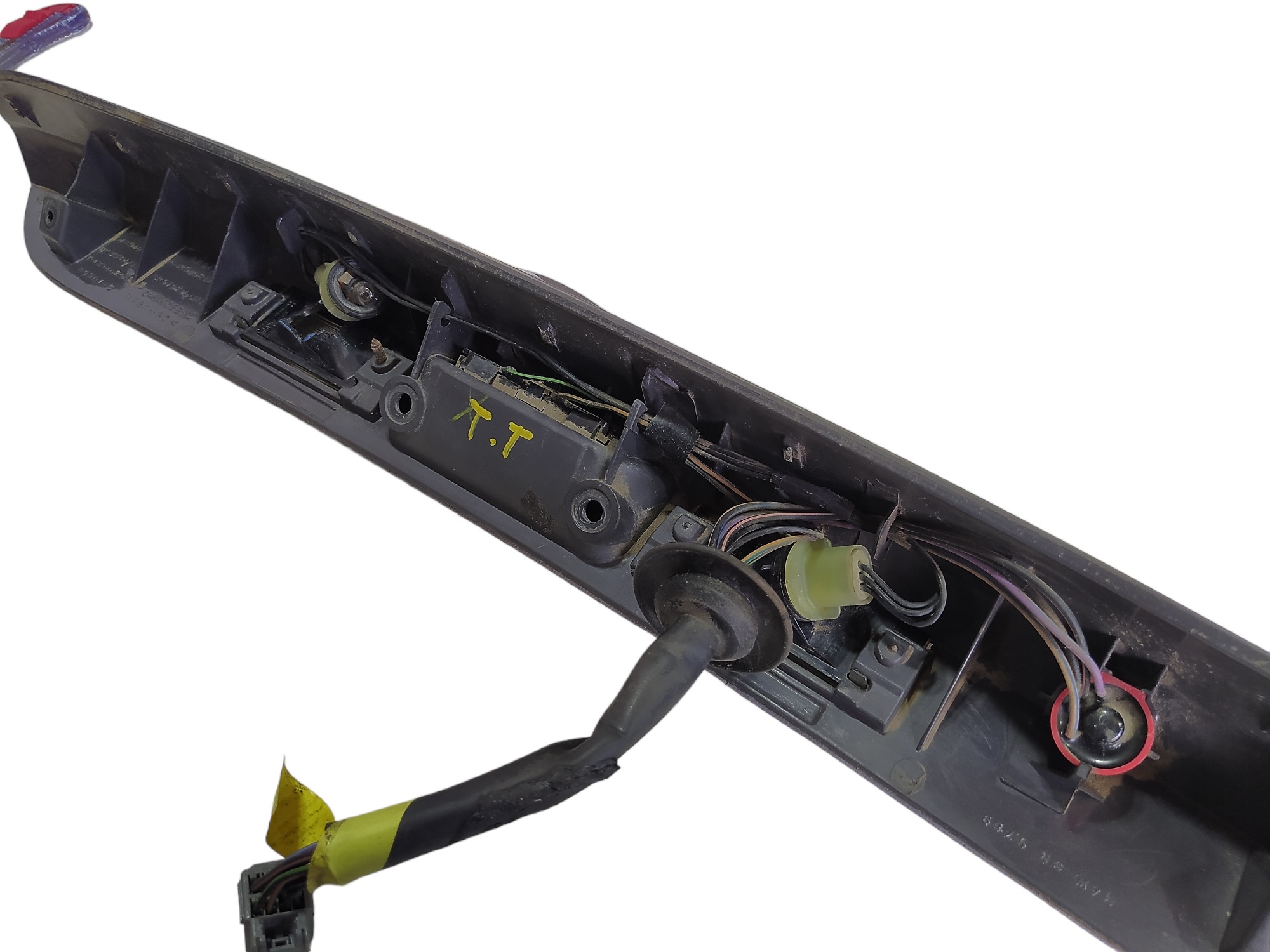 Maçaneta Tampa Traseira Chrysler Grand Caravan 2005 V586 9