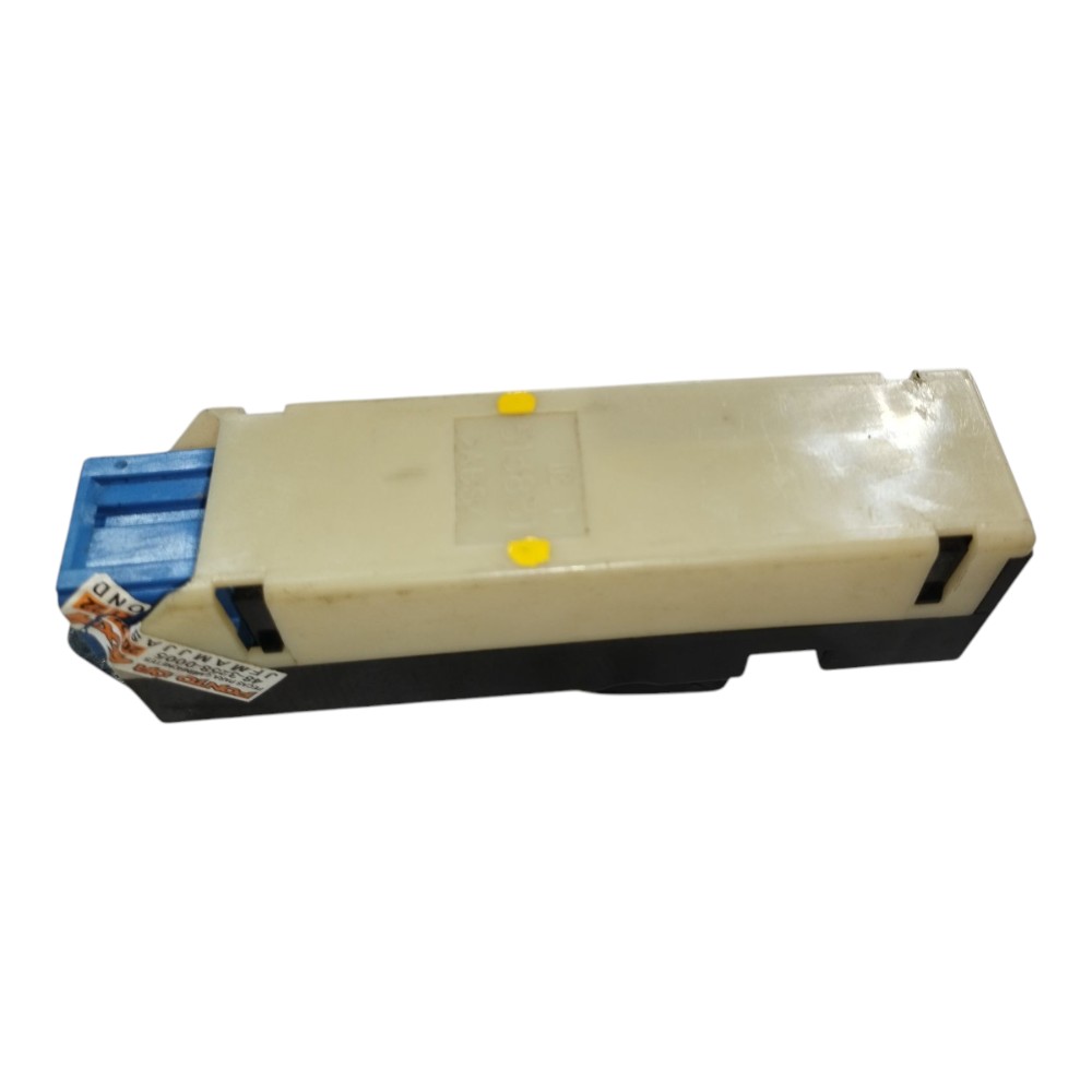 Botao Vidro Lateral Dianteiro Direito L200 Sport 2004 V638 5